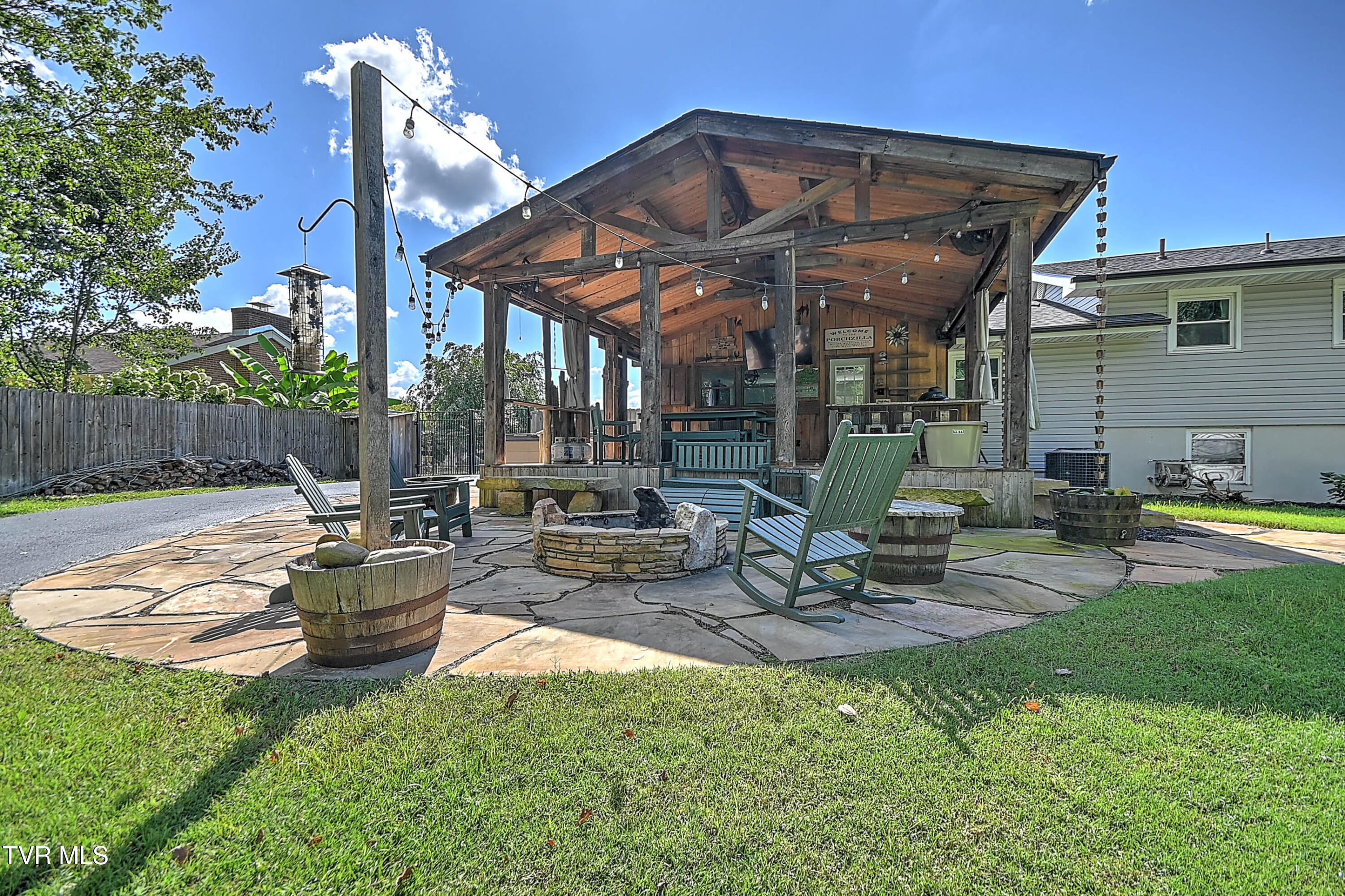 221 Woodbine Road