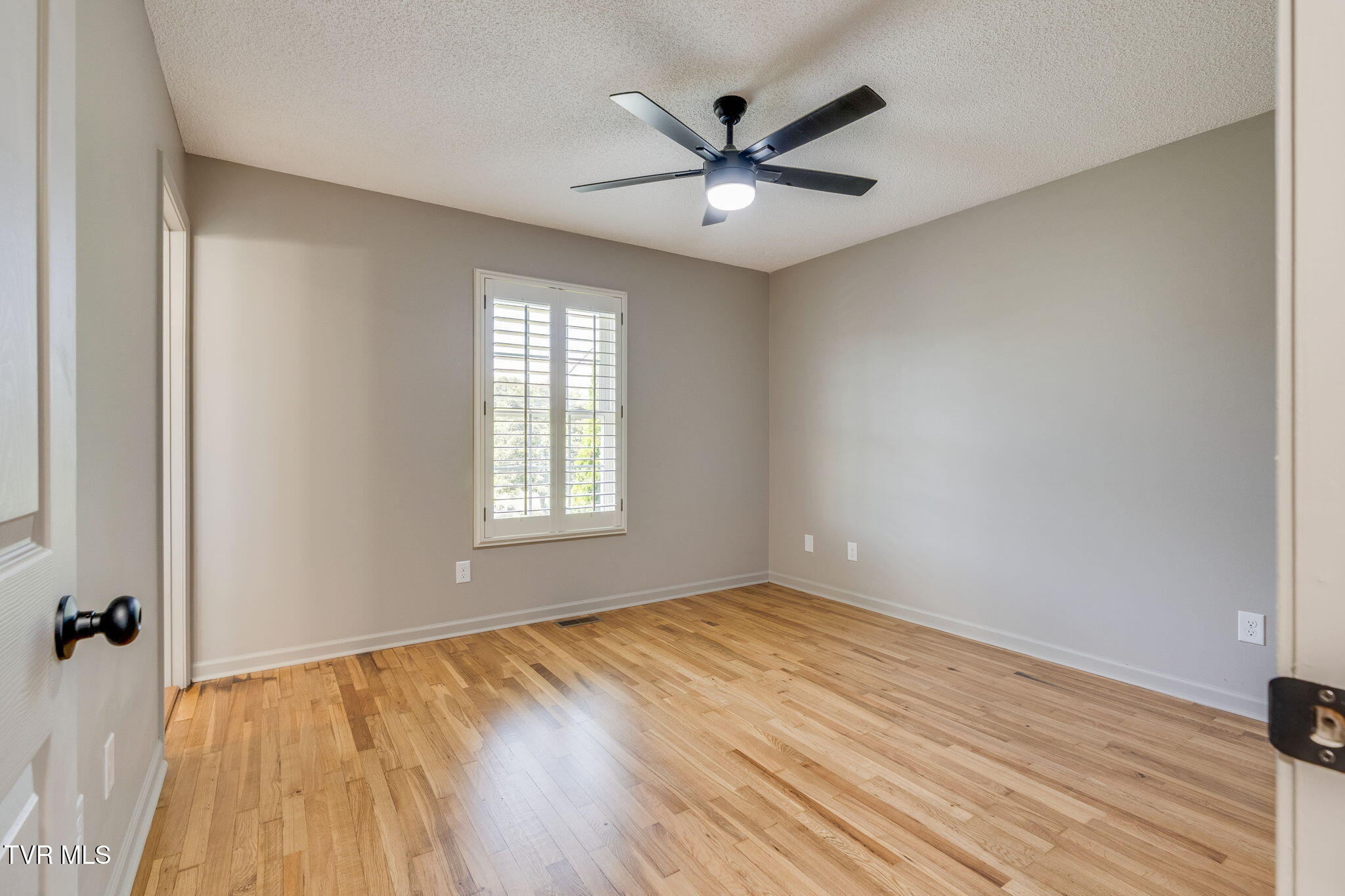 115 Mockingbird Place