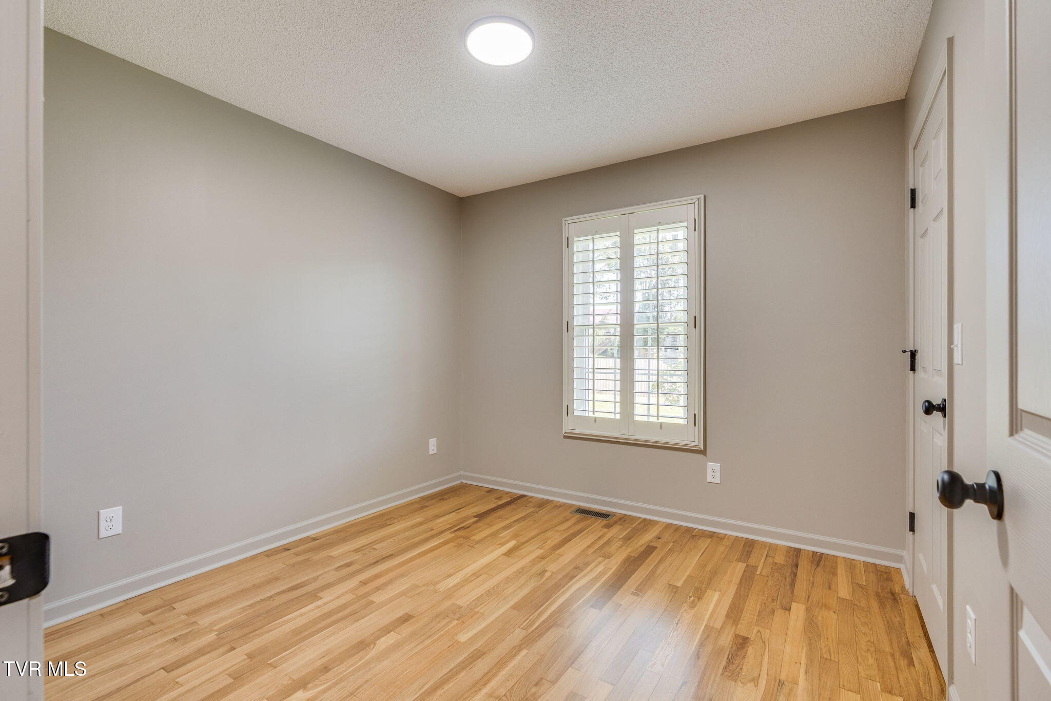 115 Mockingbird Place