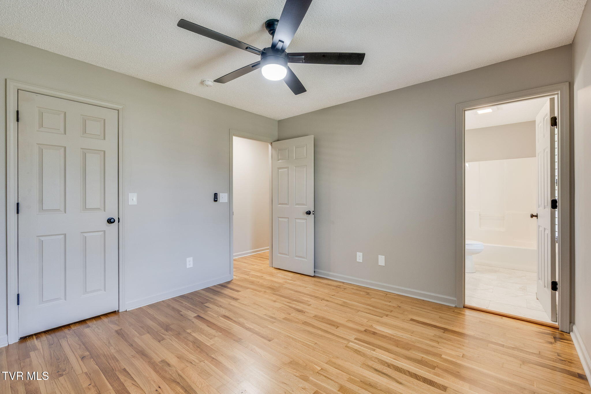 115 Mockingbird Place