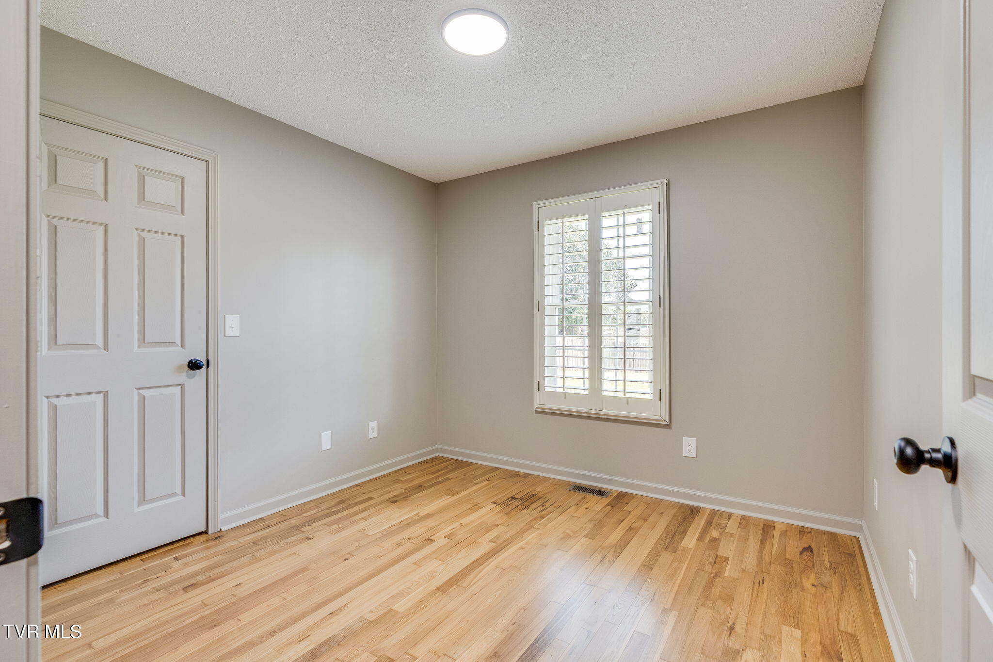 115 Mockingbird Place