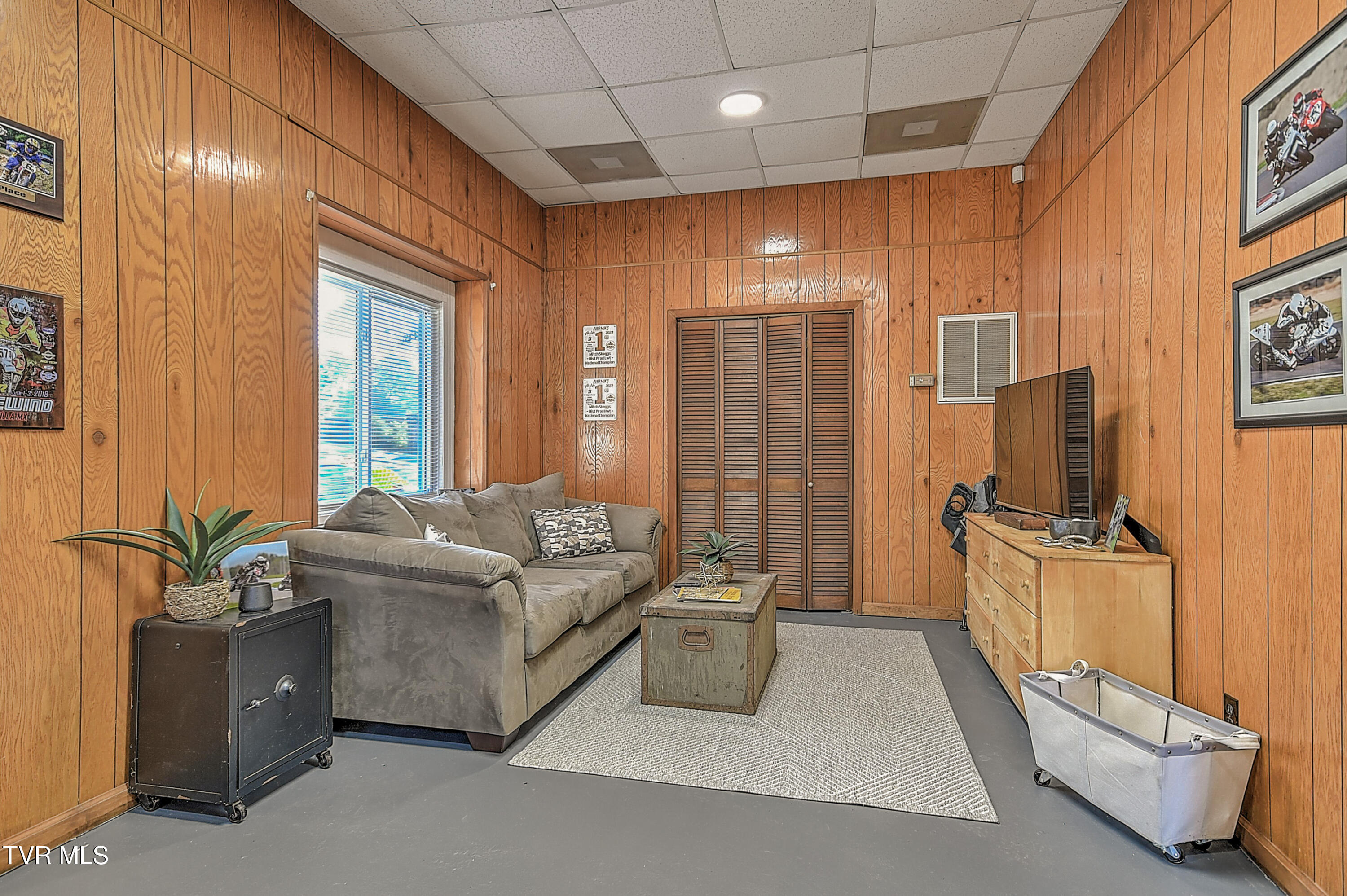 1124 5th Street Street, Bristol