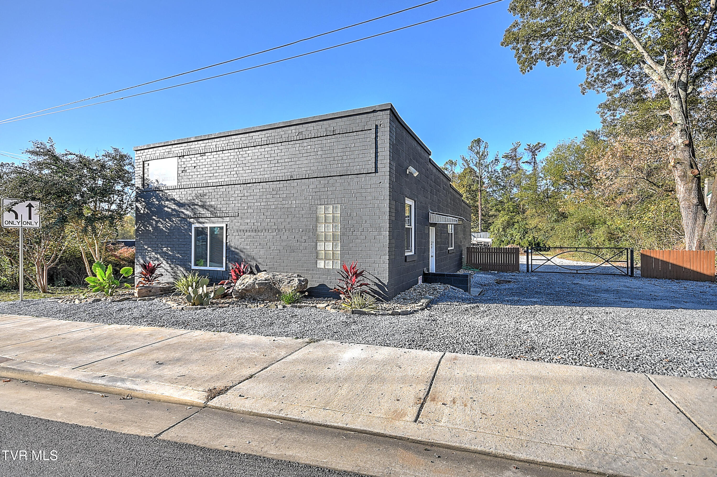 1124 5th Street Street, Bristol