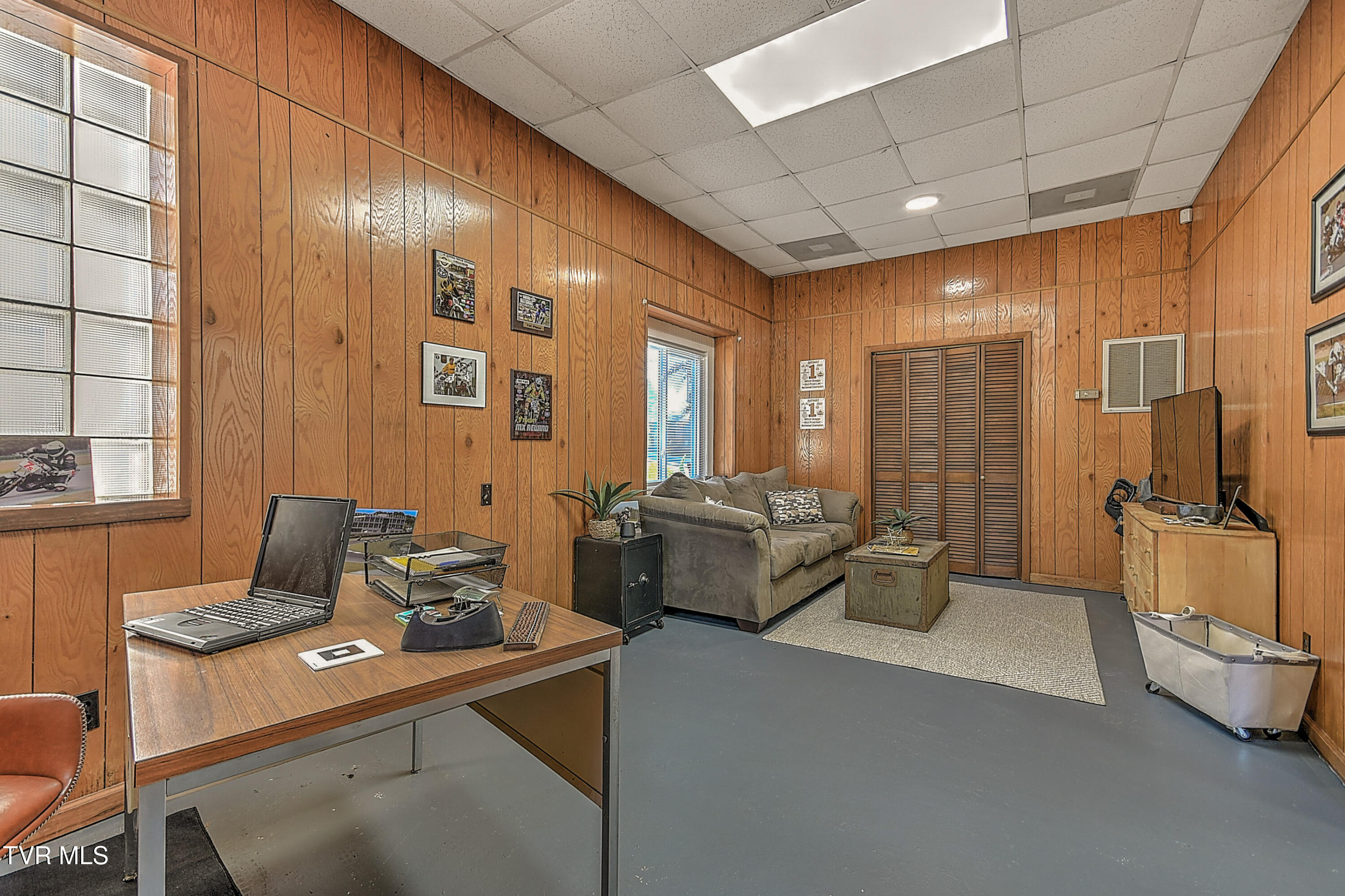 1124 5th Street Street, Bristol