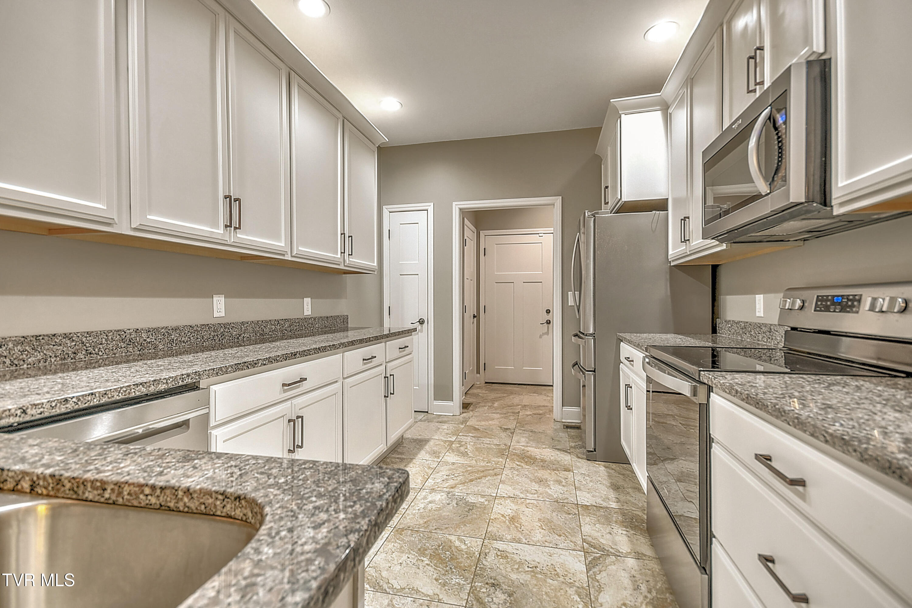 249 Oak View Circle, Bristol