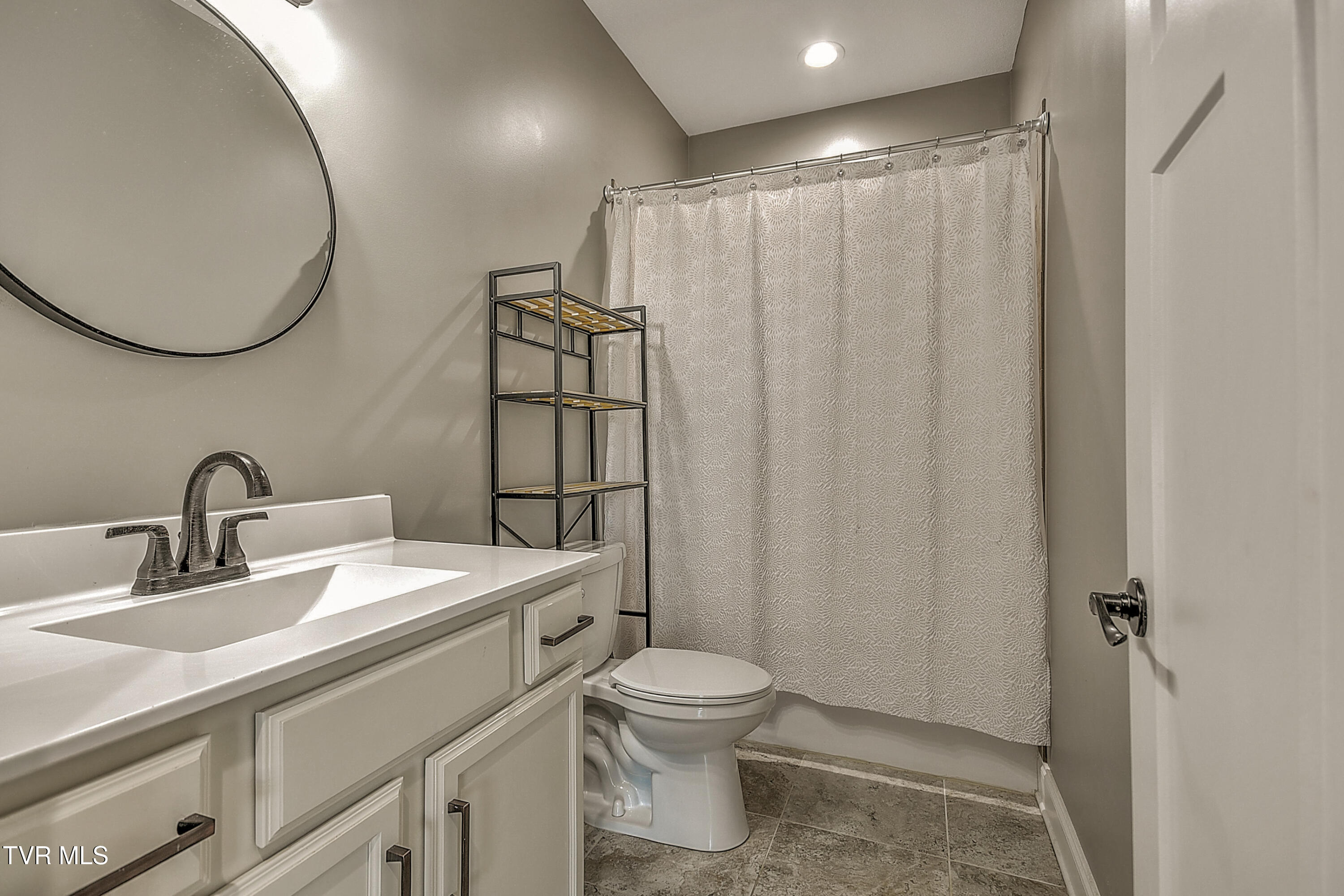 249 Oak View Circle, Bristol