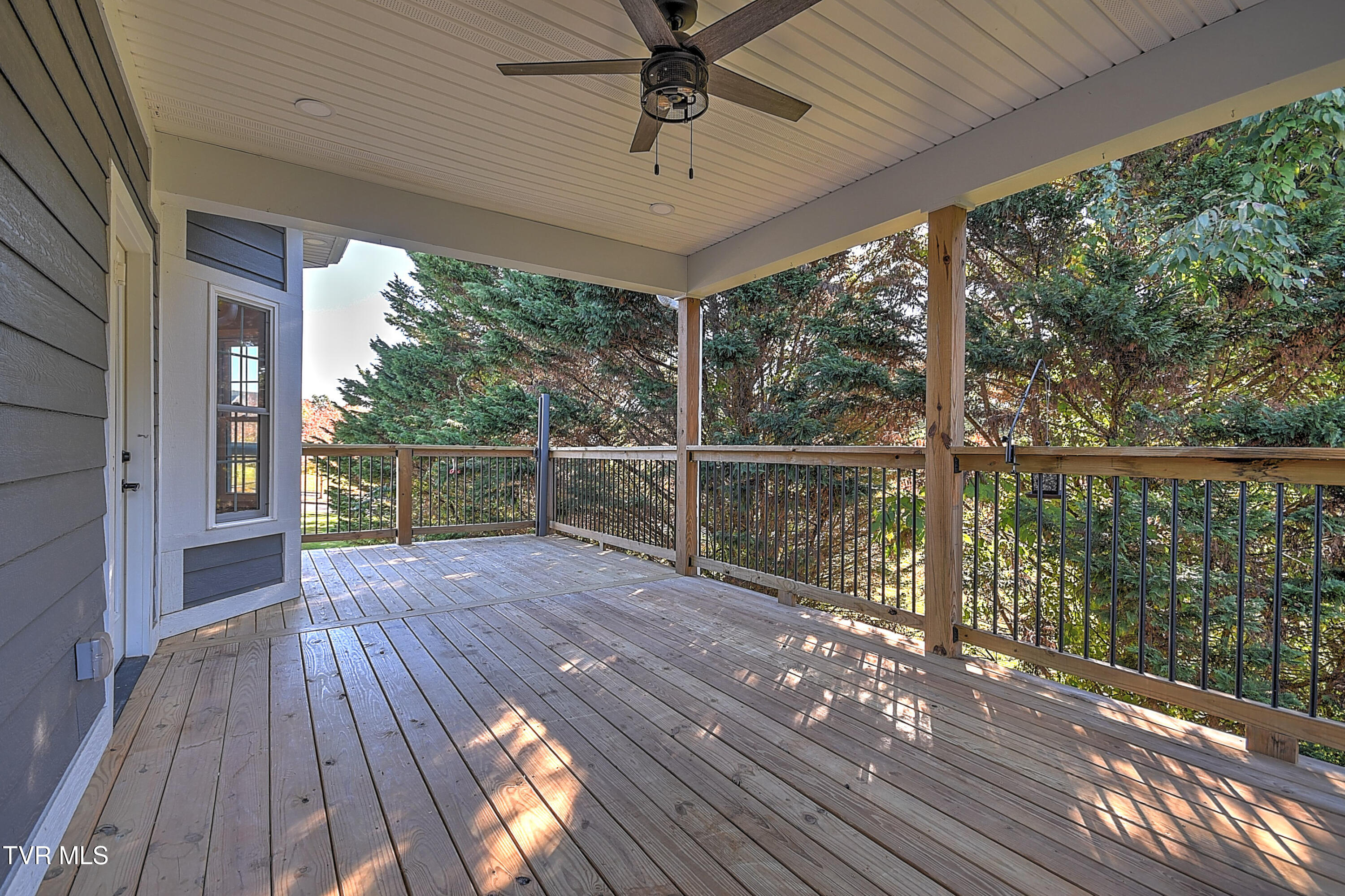249 Oak View Circle, Bristol