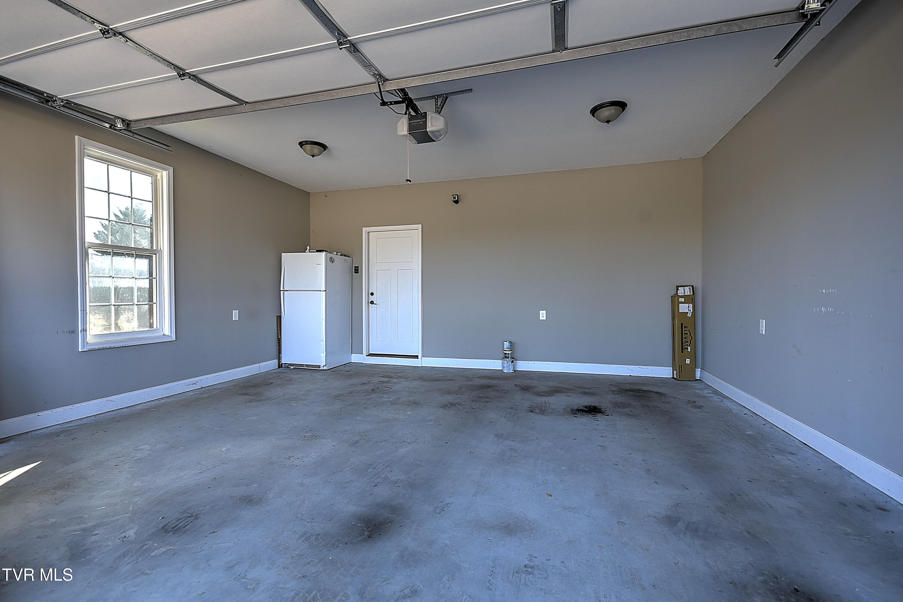 249 Oak View Circle, Bristol