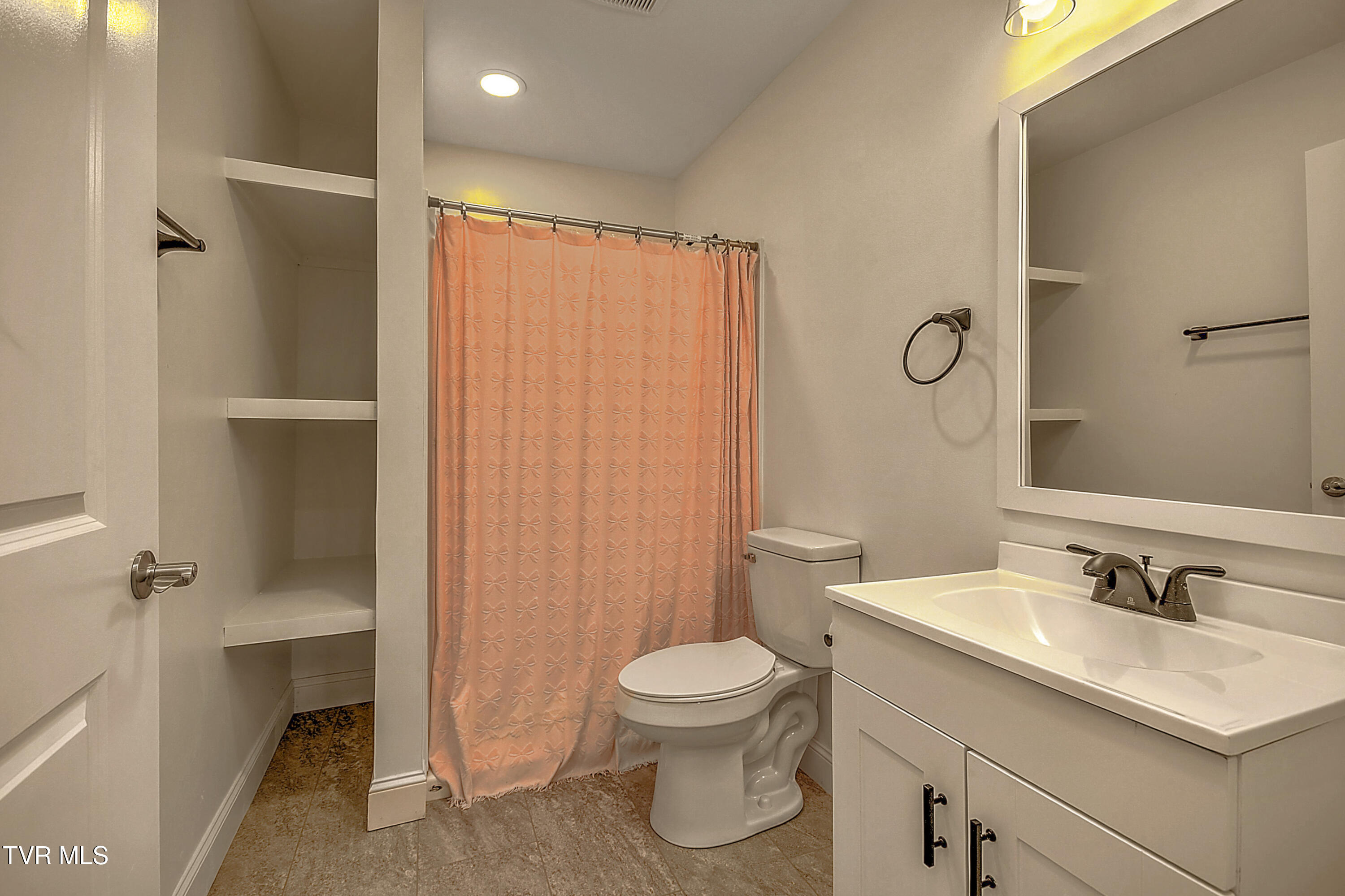 249 Oak View Circle, Bristol