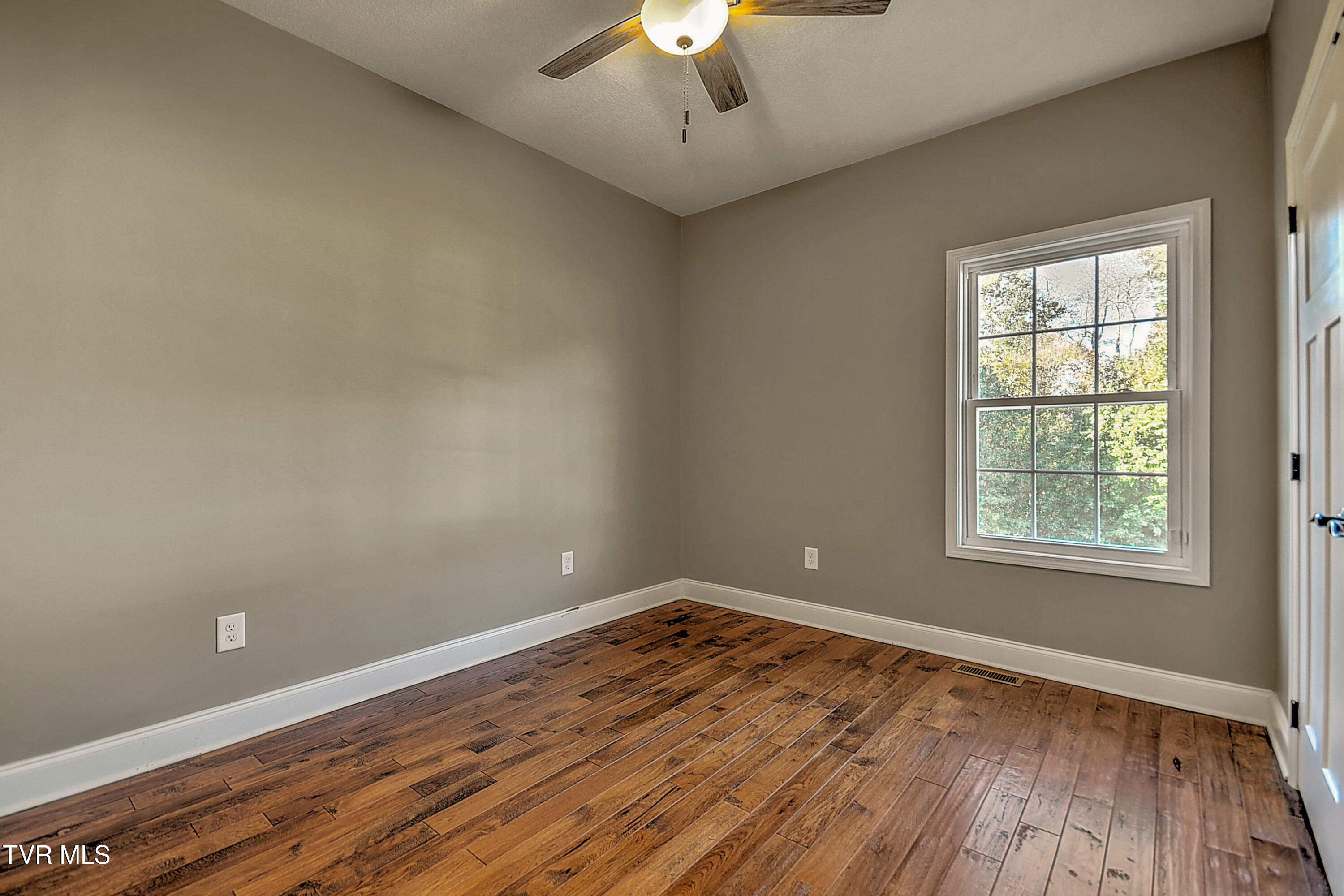 249 Oak View Circle, Bristol