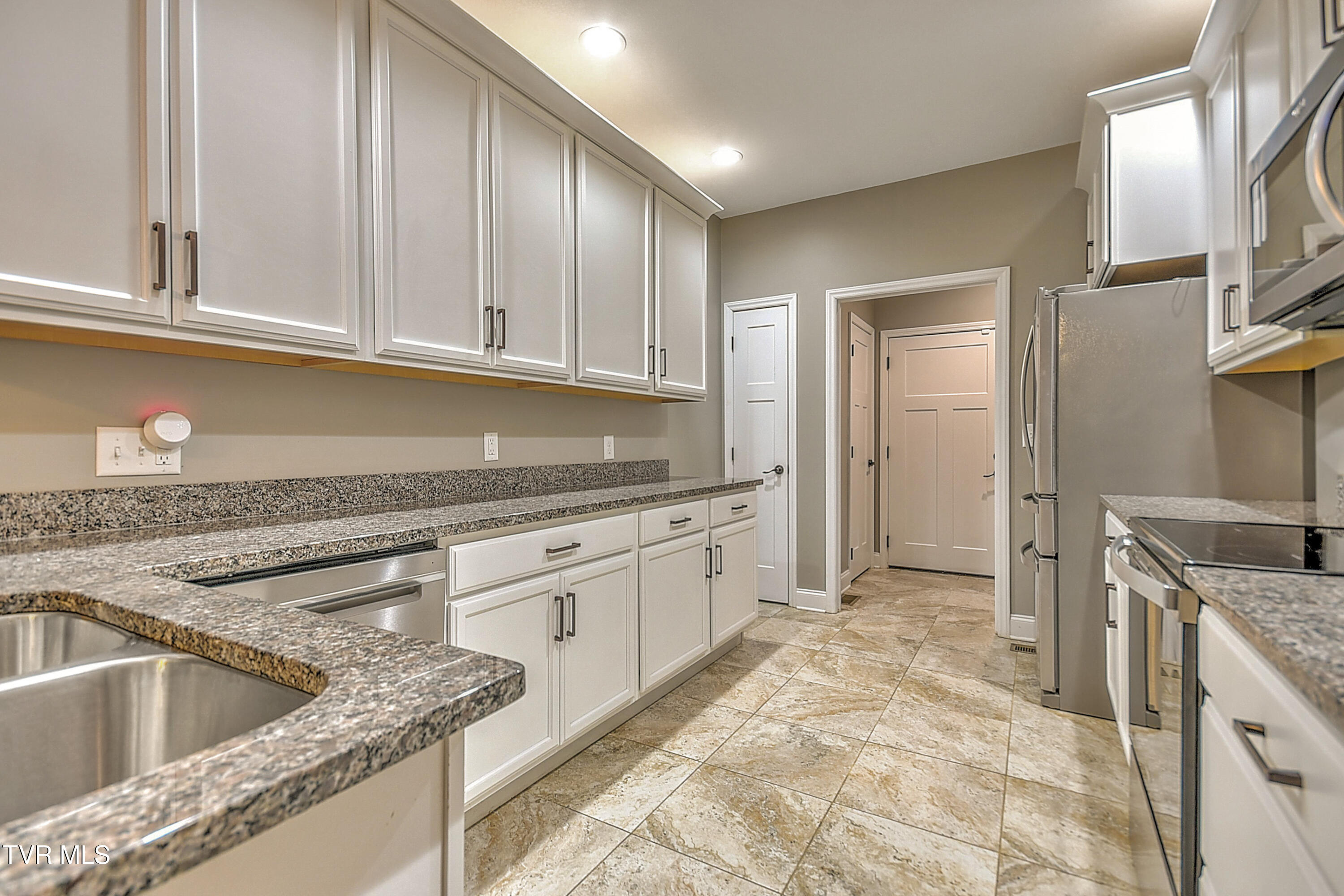 249 Oak View Circle, Bristol