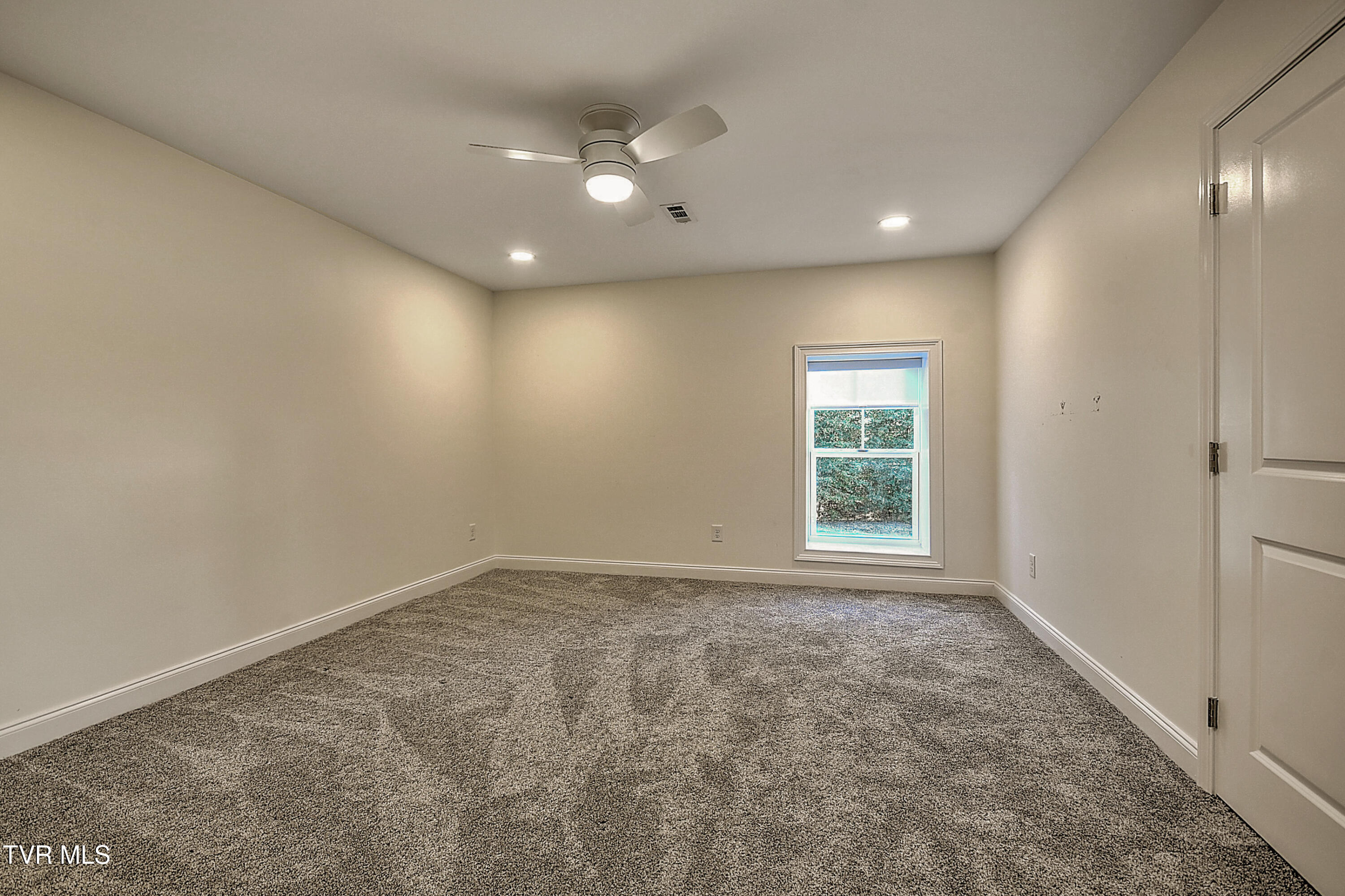 249 Oak View Circle, Bristol