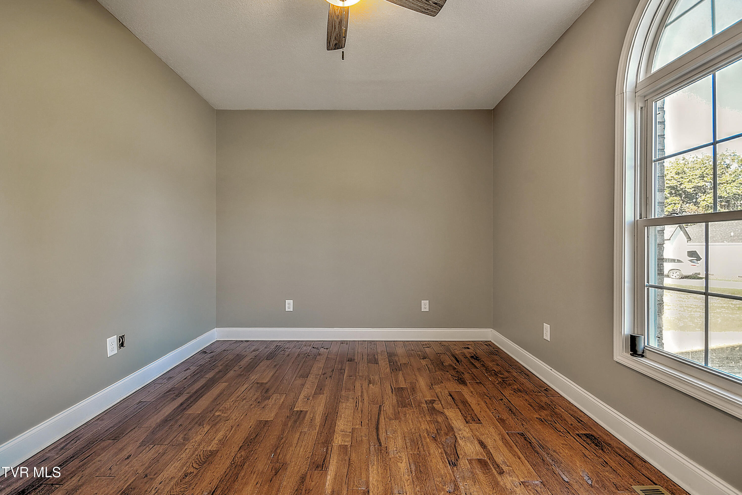 249 Oak View Circle, Bristol