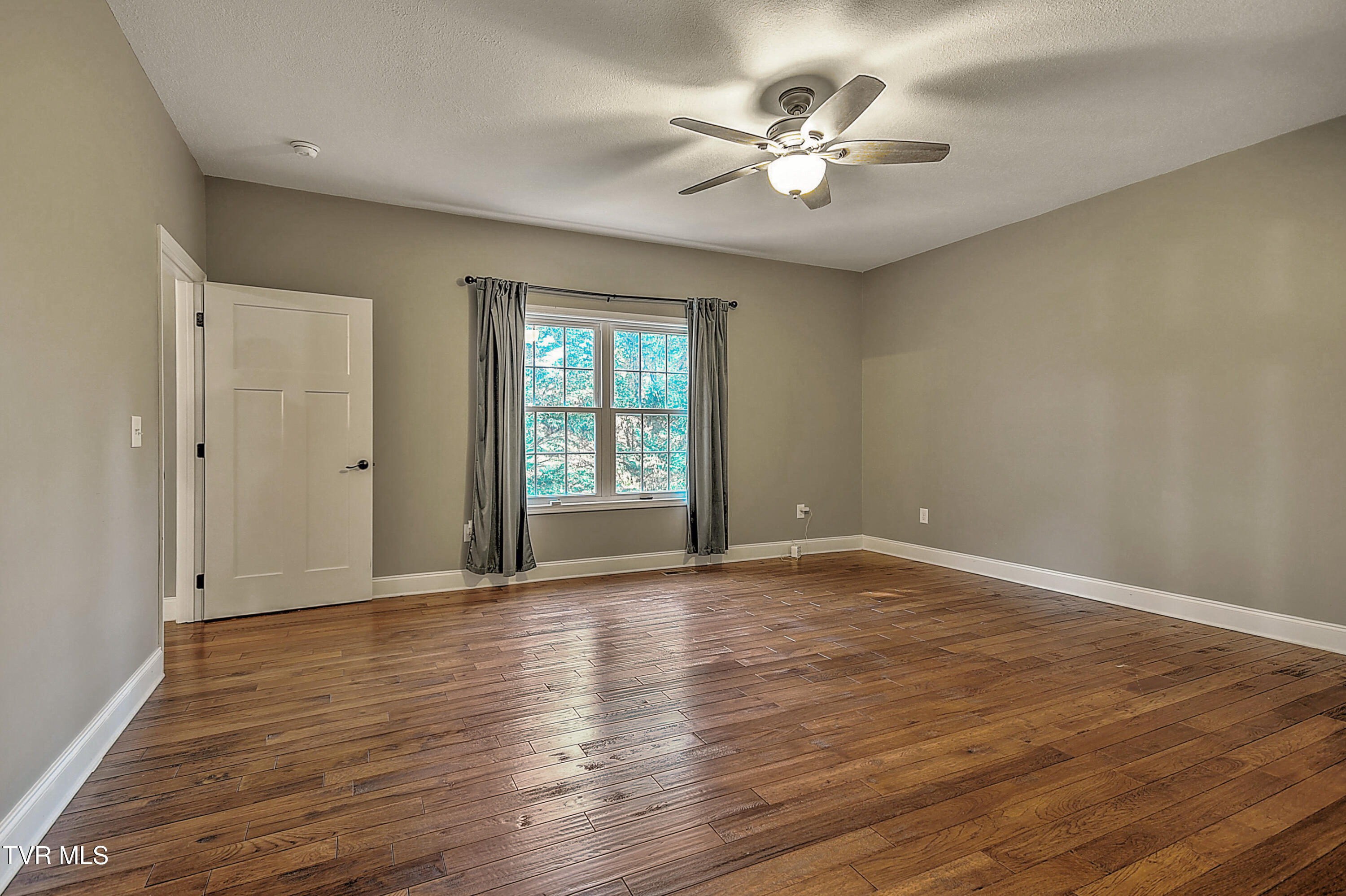 249 Oak View Circle, Bristol