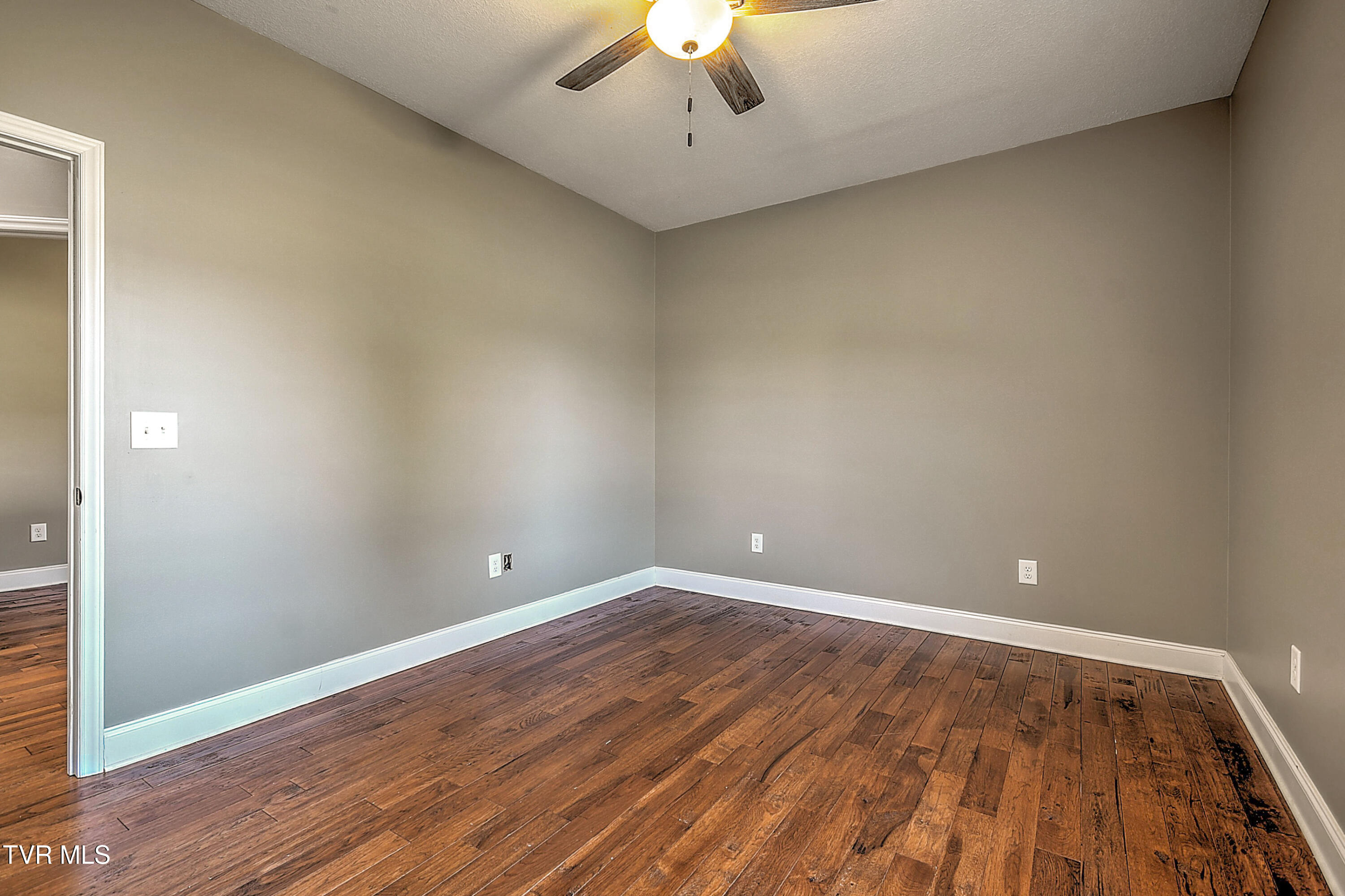 249 Oak View Circle, Bristol