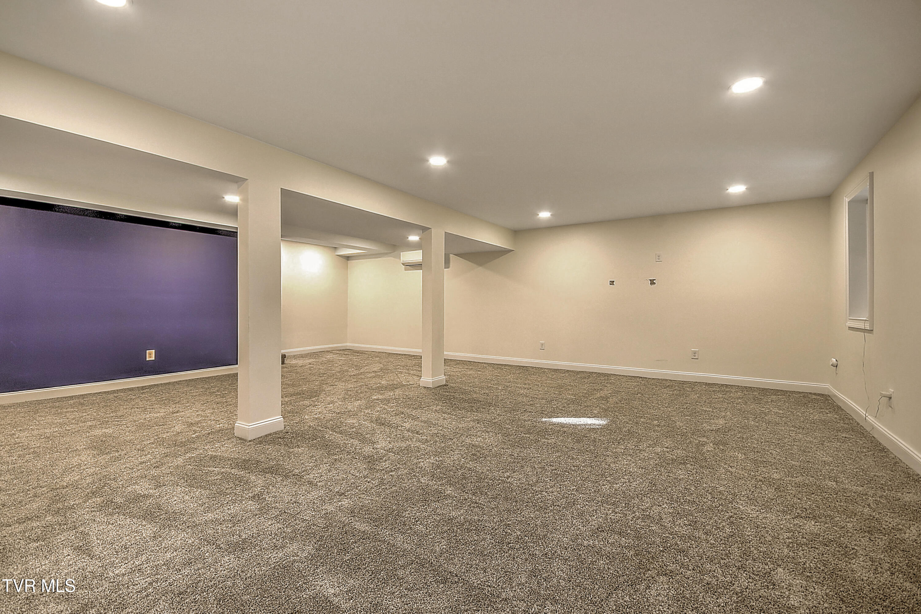 249 Oak View Circle, Bristol