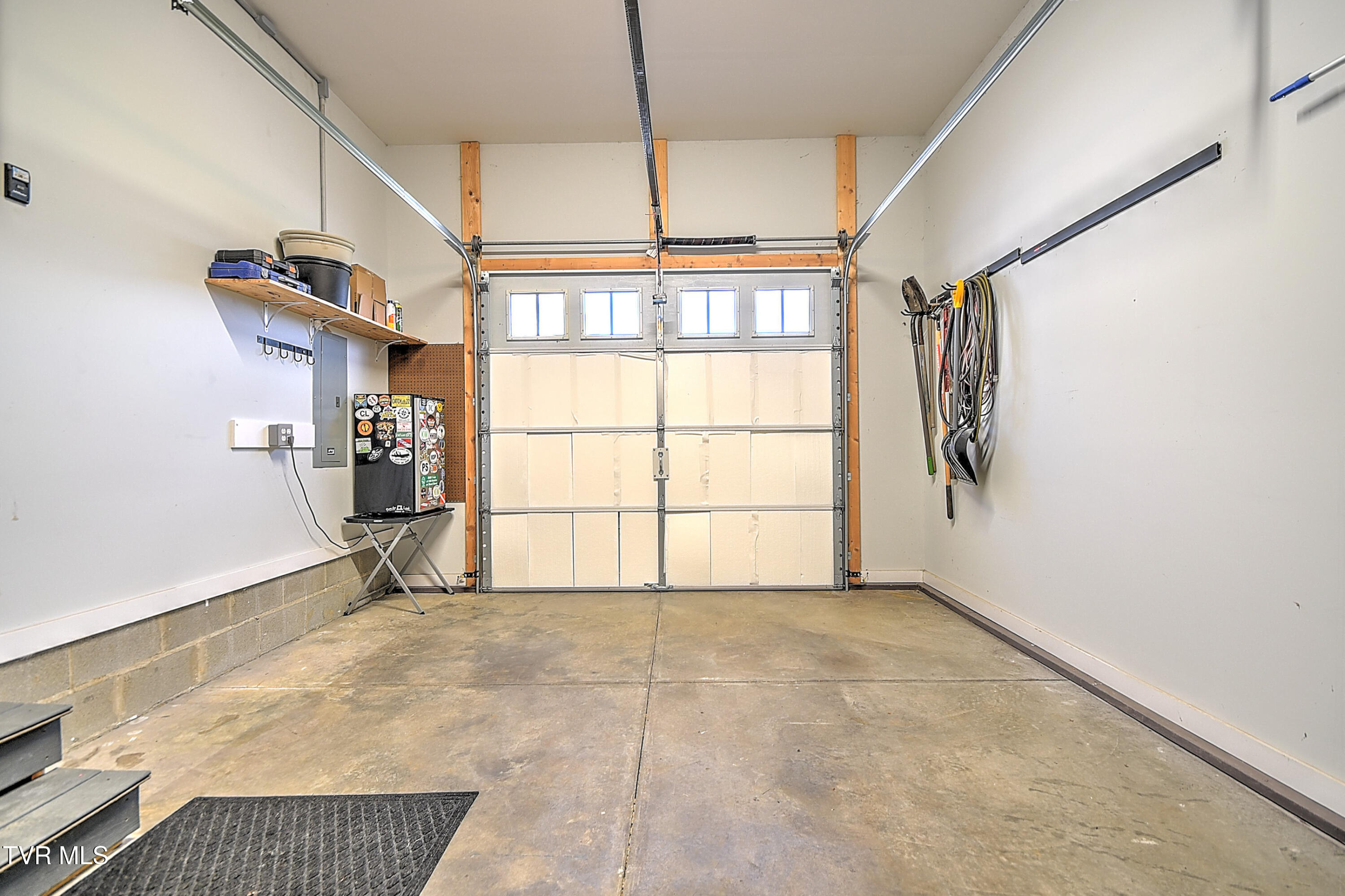 257 Lake View Estates Drive