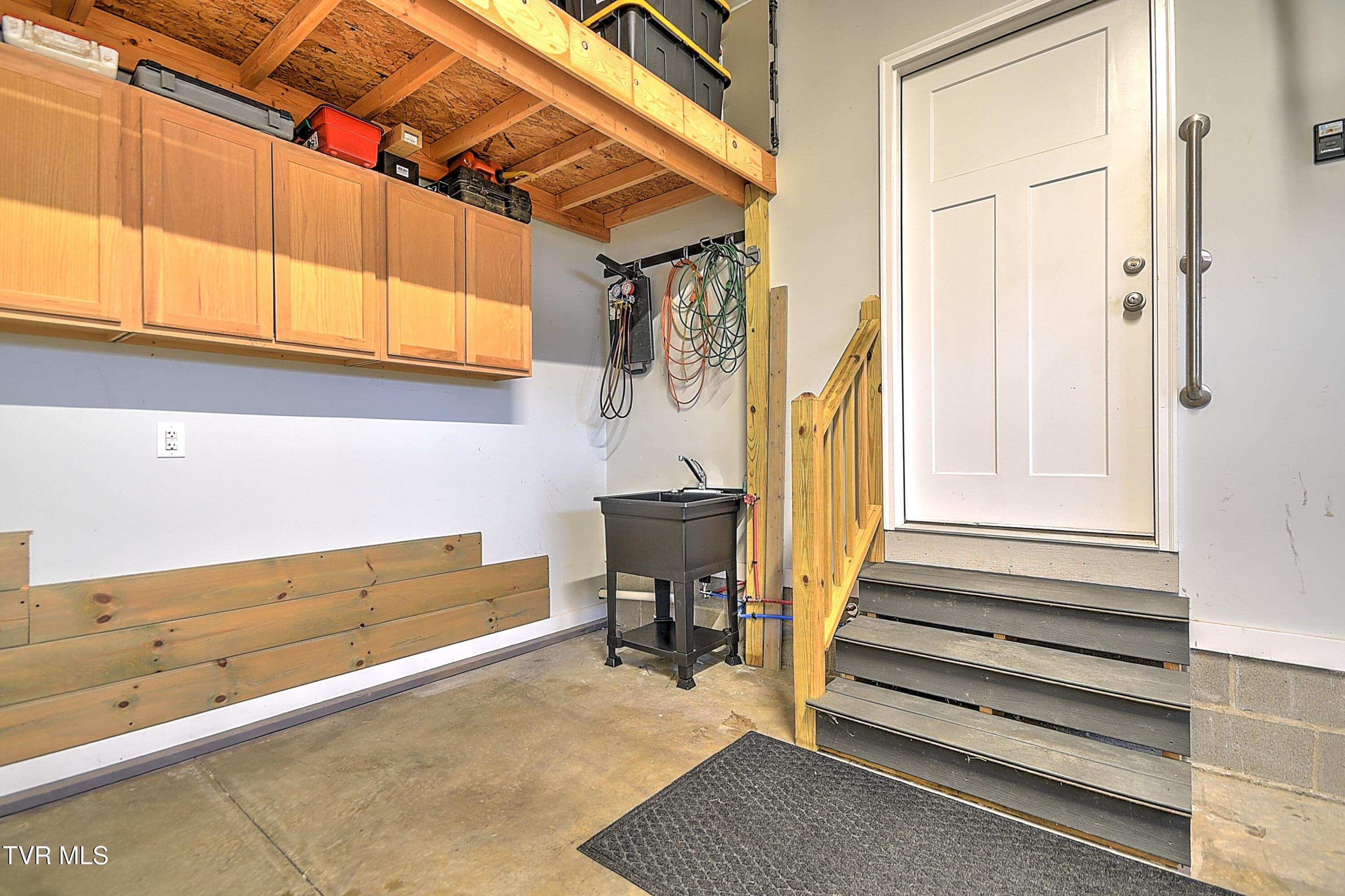 257 Lake View Estates Drive