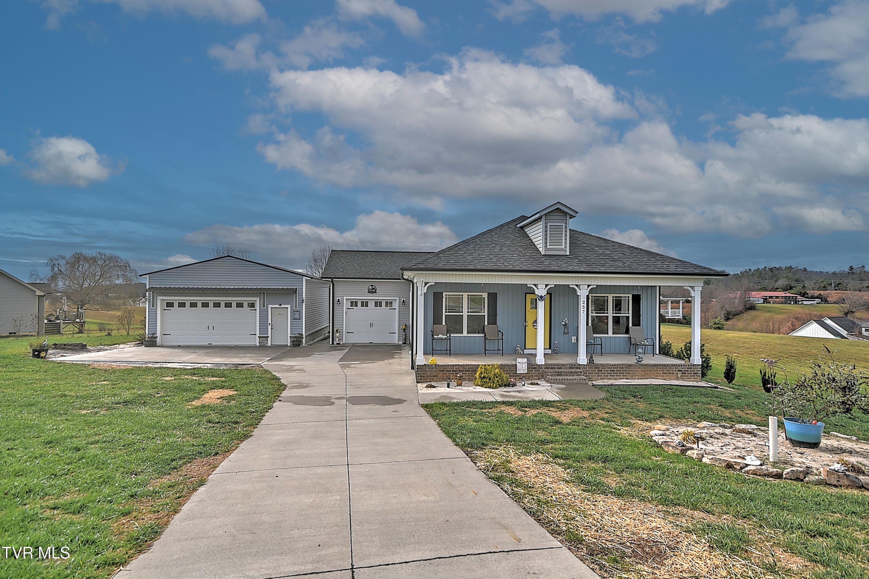 257 Lake View Estates Drive