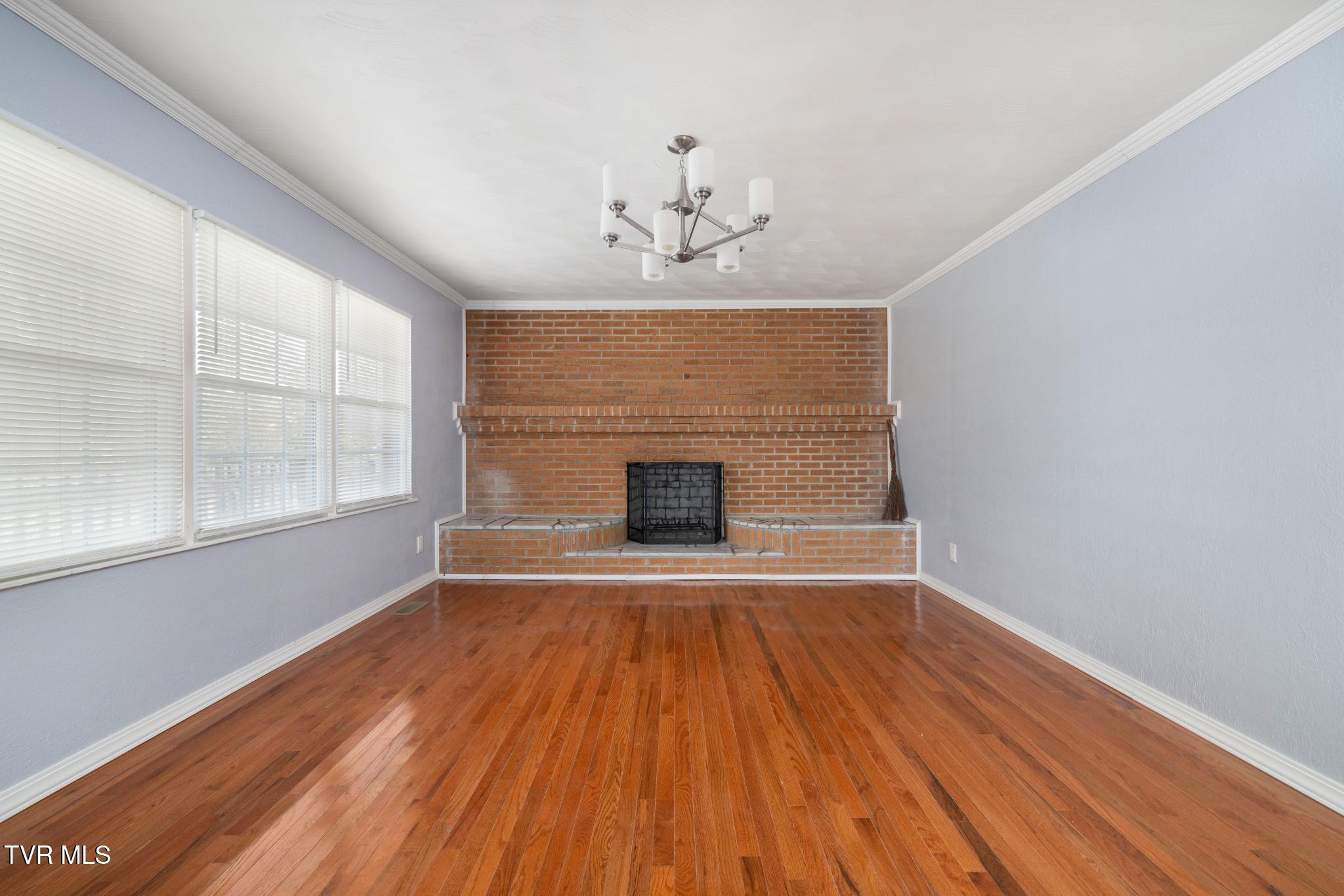 118 Hilbert Circle