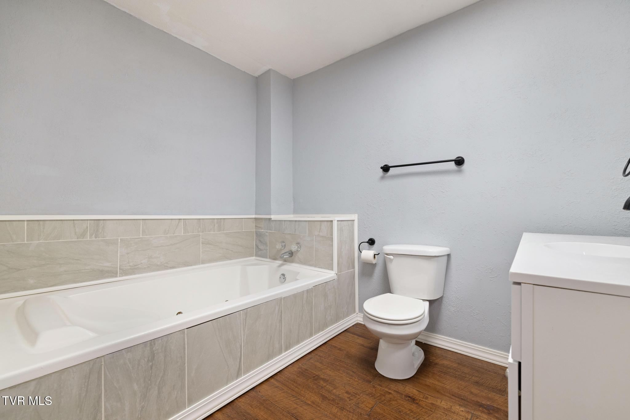 118 Hilbert Circle