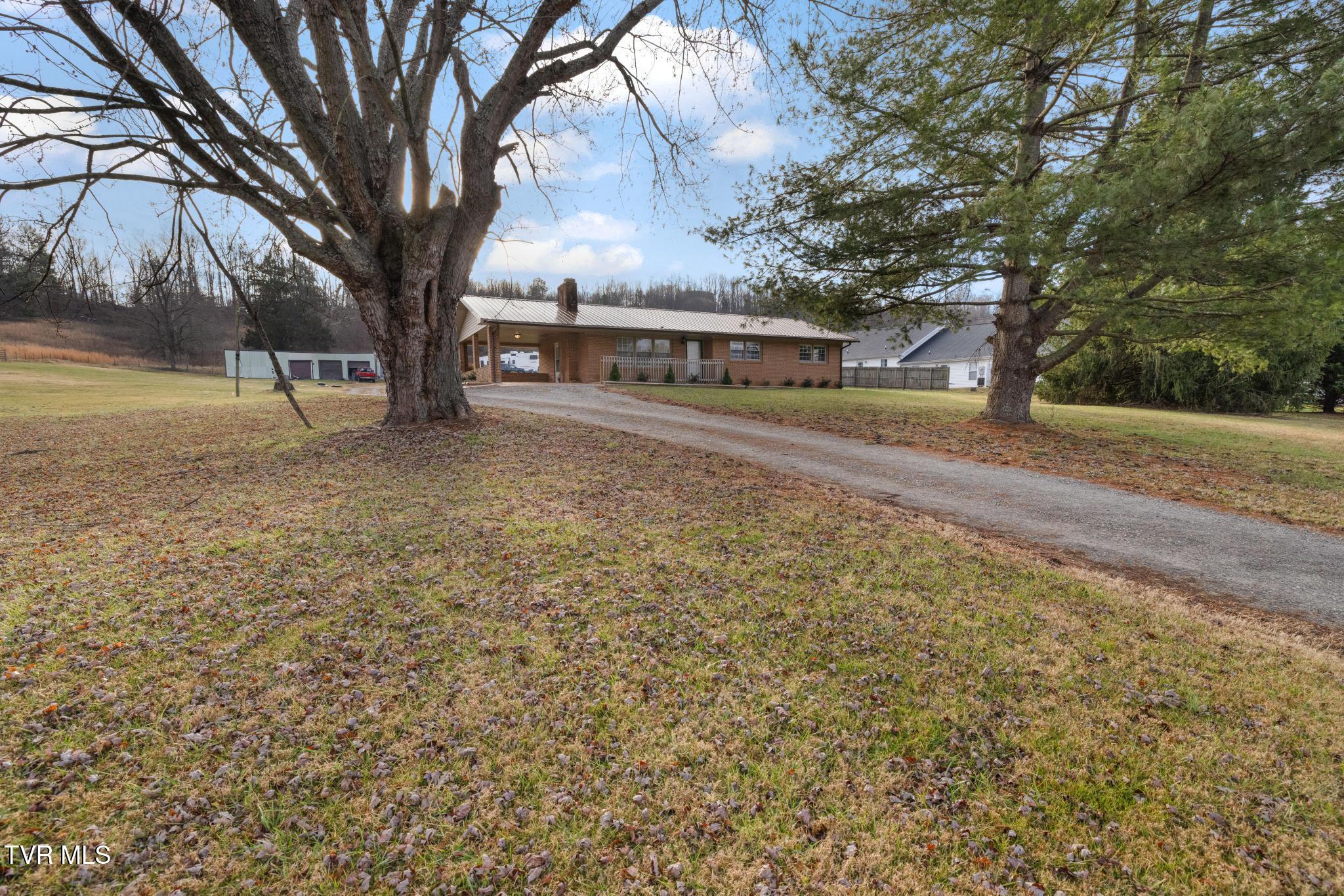 118 Hilbert Circle