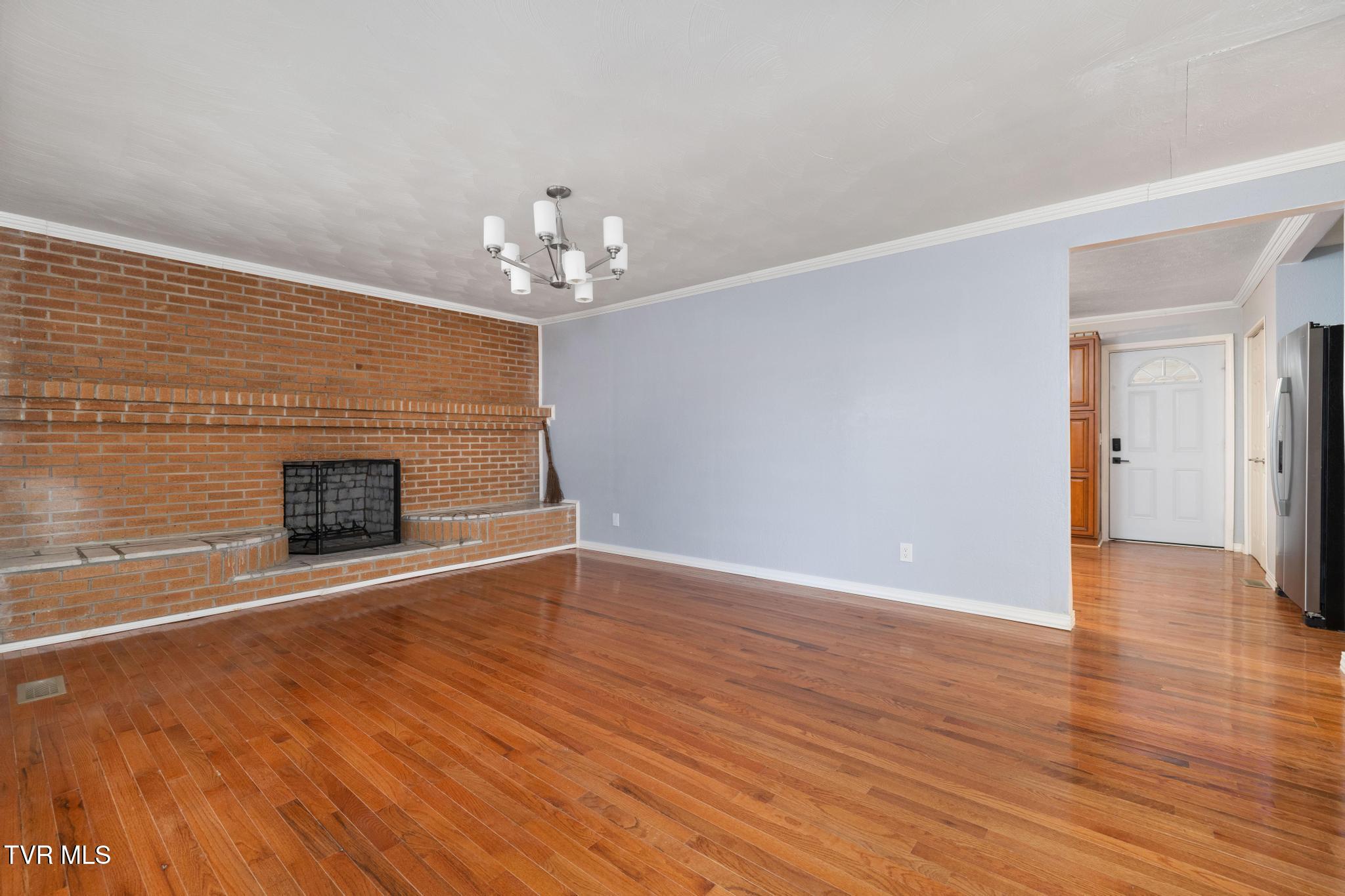 118 Hilbert Circle