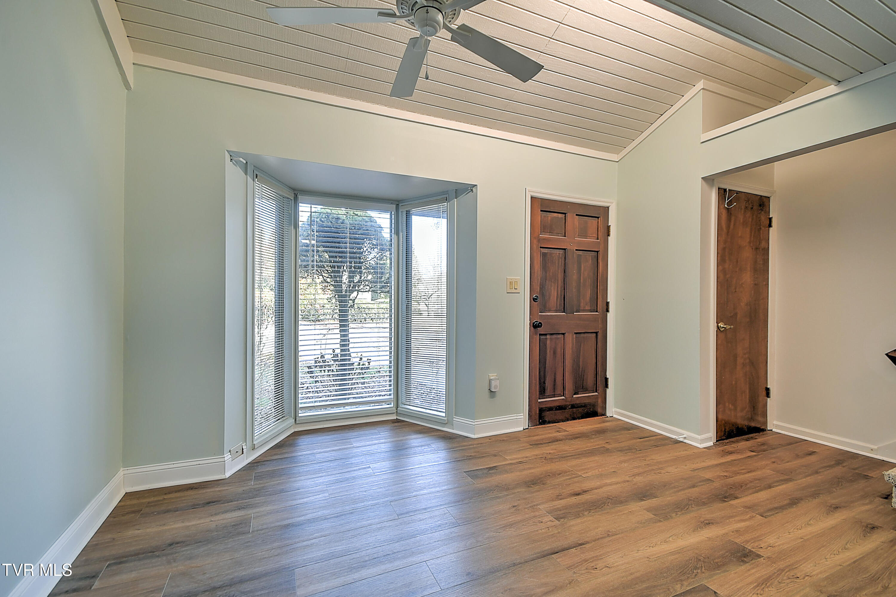 2420 Volunteer Parkway Apt 1a