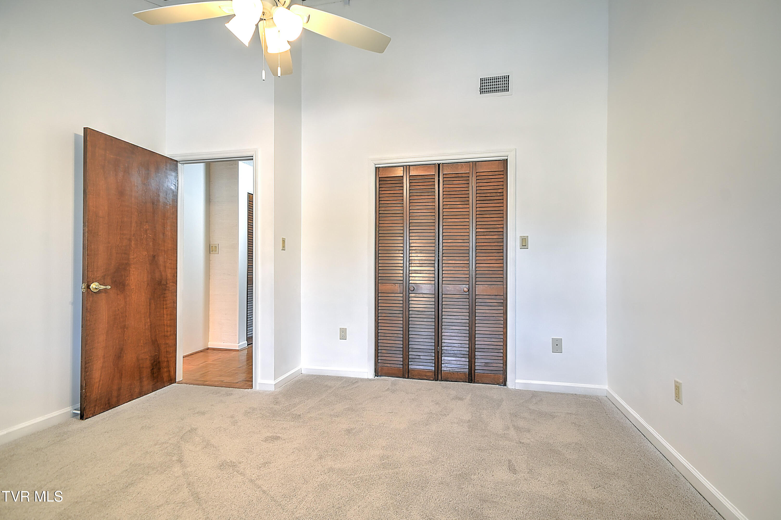 2420 Volunteer Parkway Apt 1a