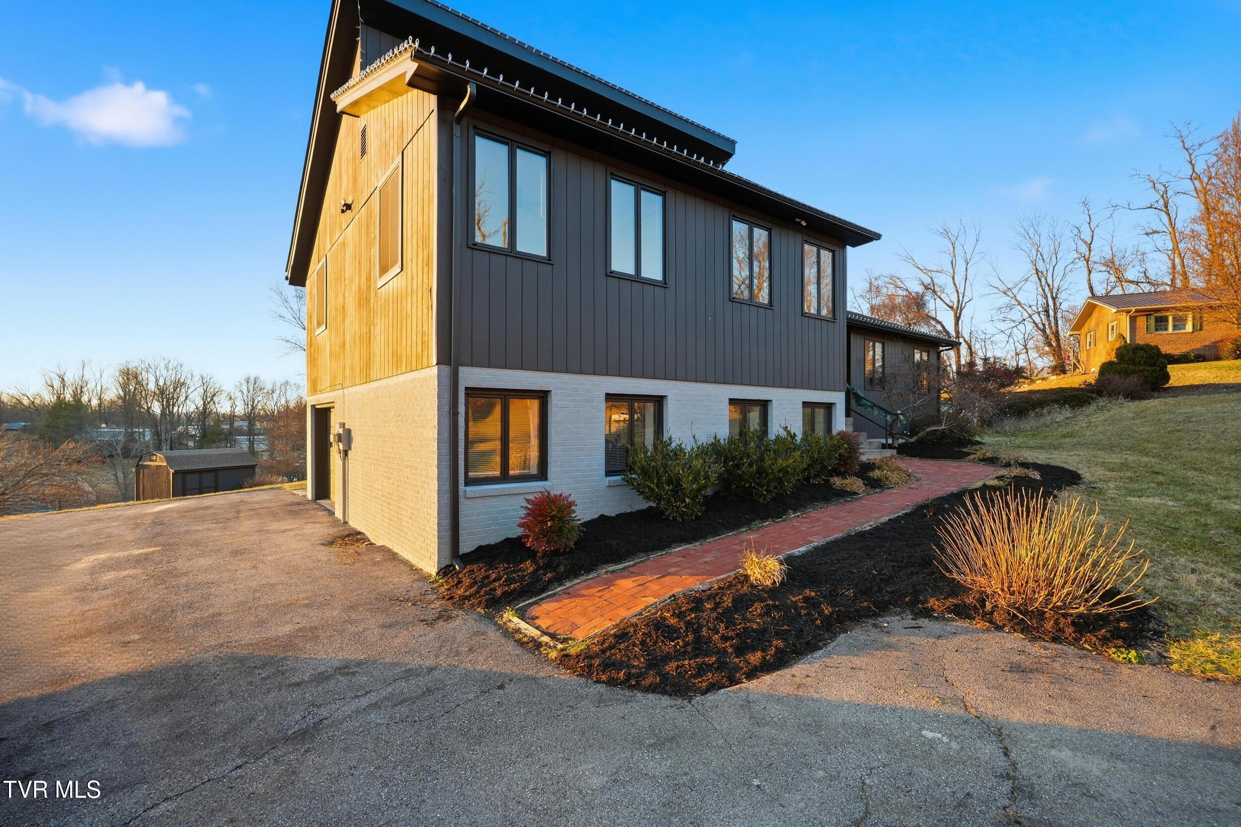 1073 Old Jonesboro Road