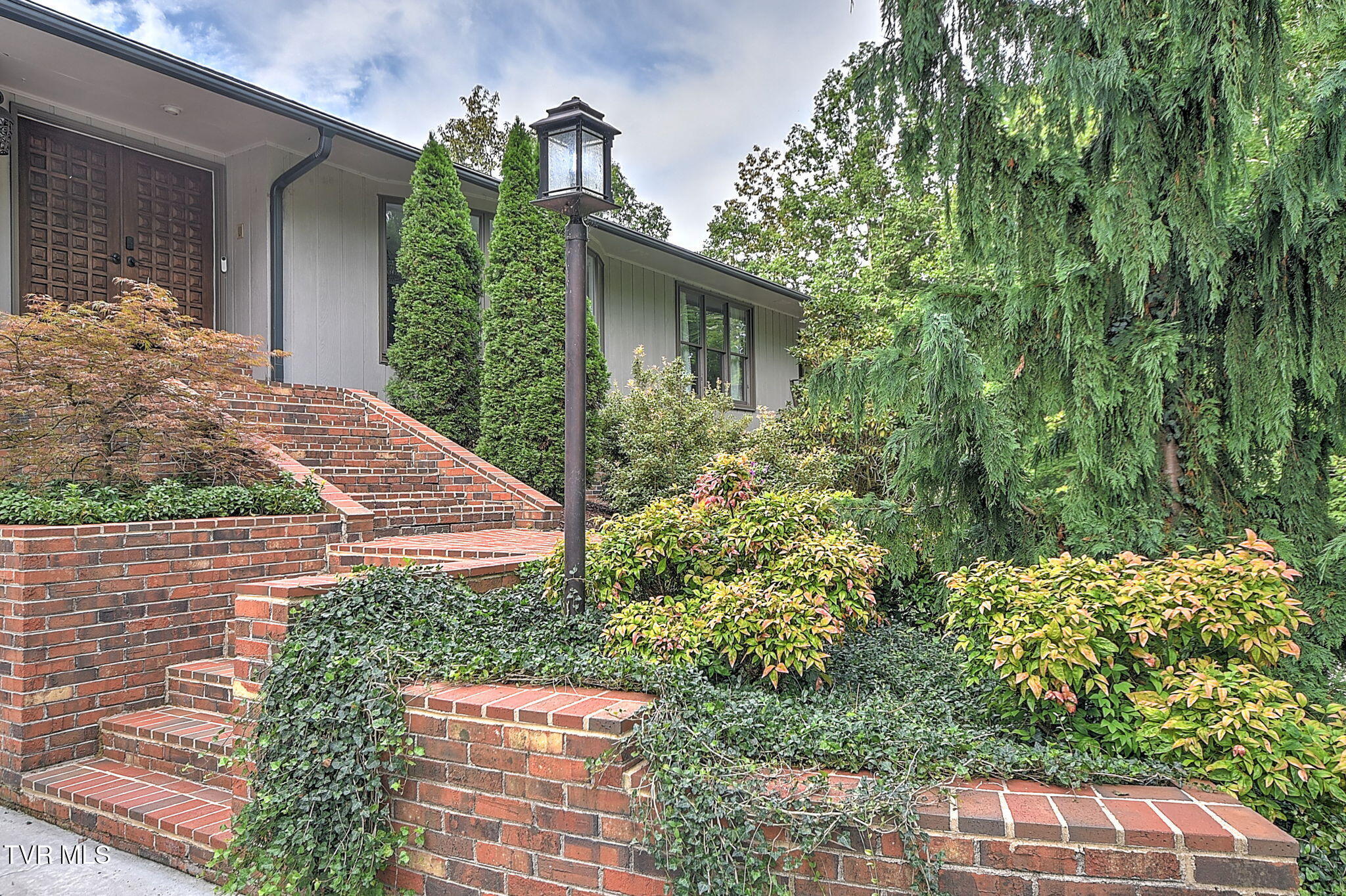 117 Skyline Drive