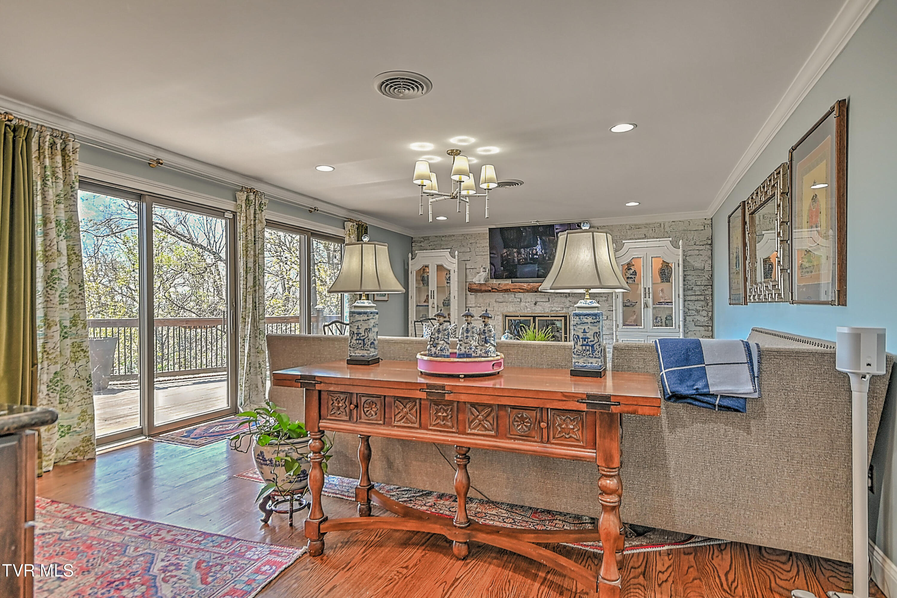 117 Skyline Drive