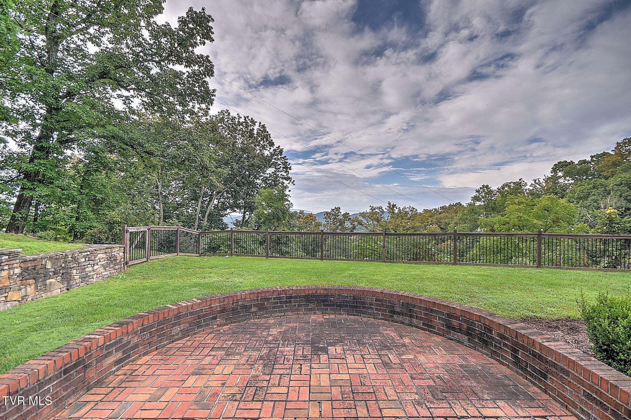 117 Skyline Drive