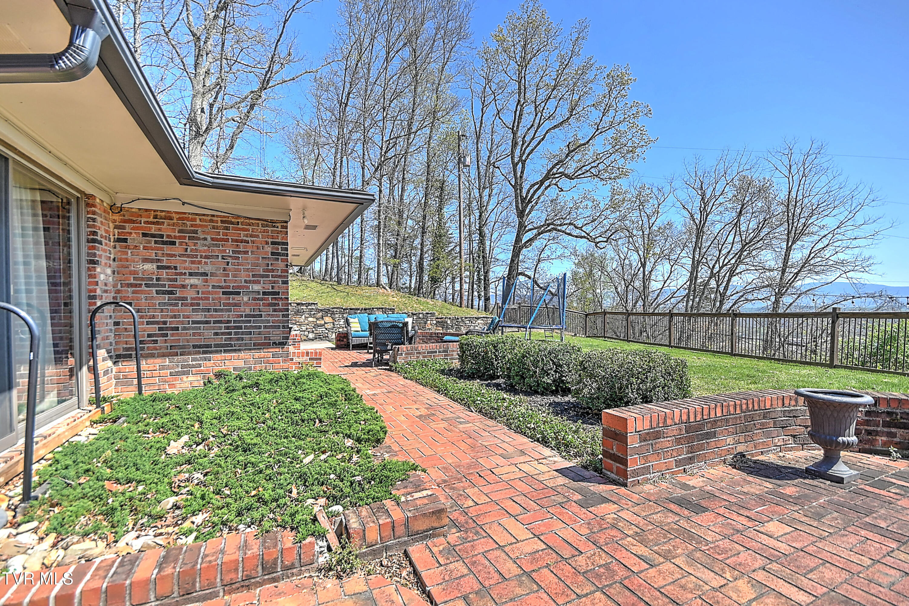 117 Skyline Drive
