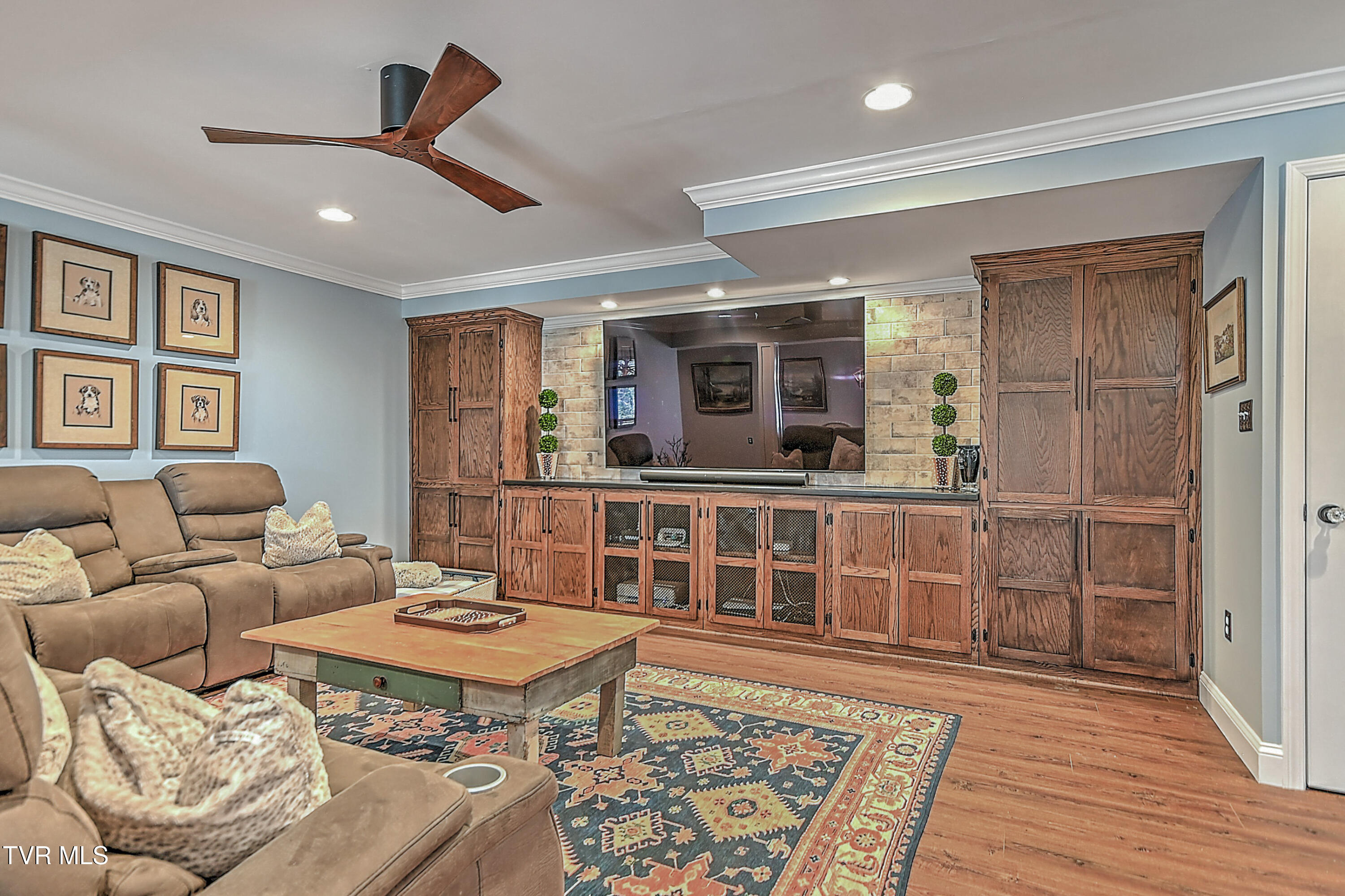 117 Skyline Drive