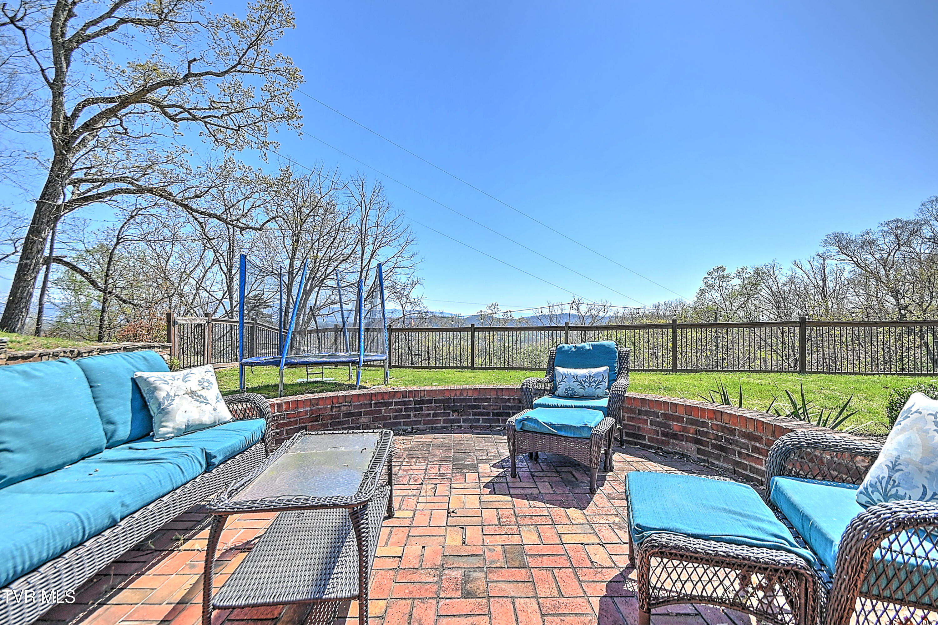 117 Skyline Drive