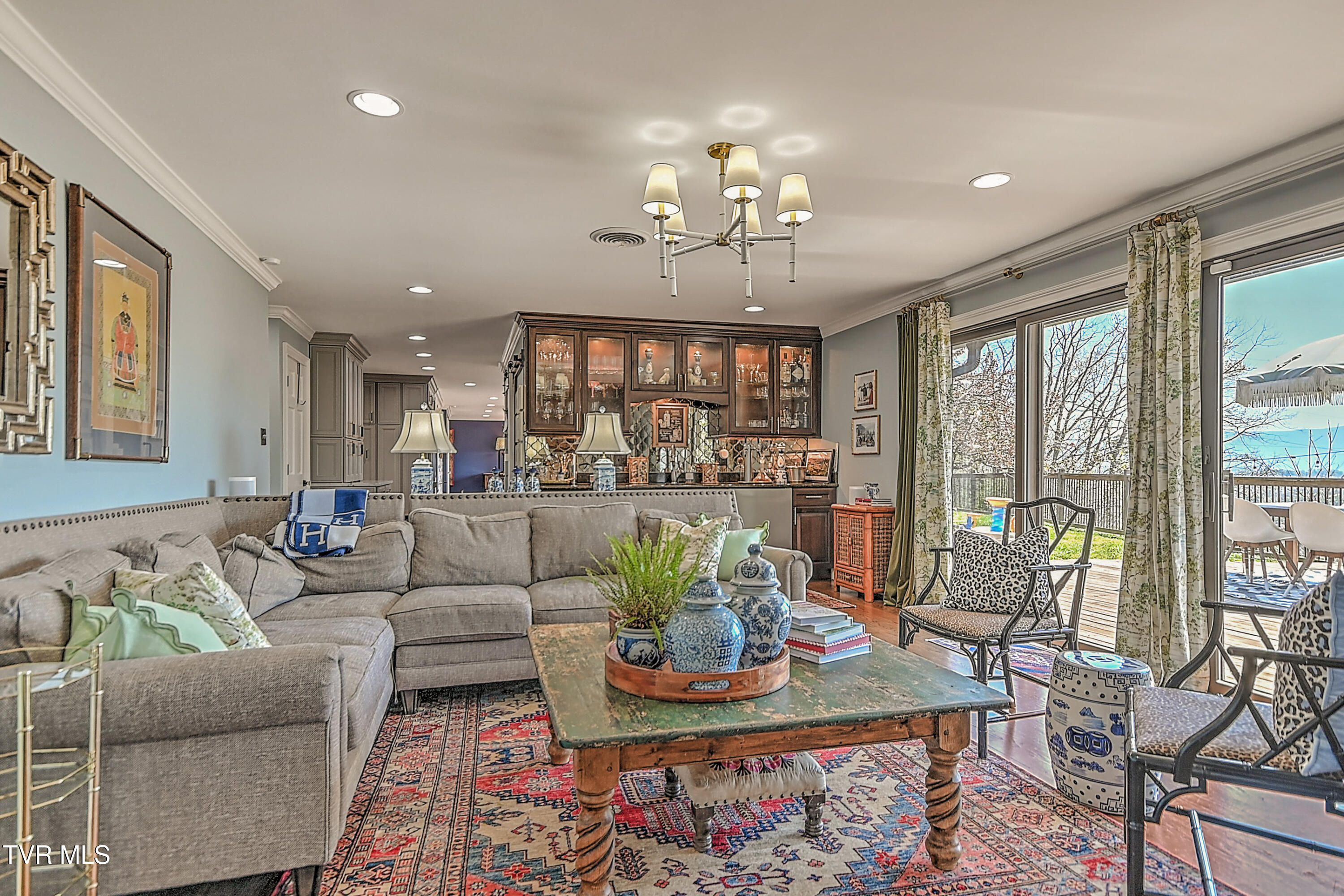117 Skyline Drive