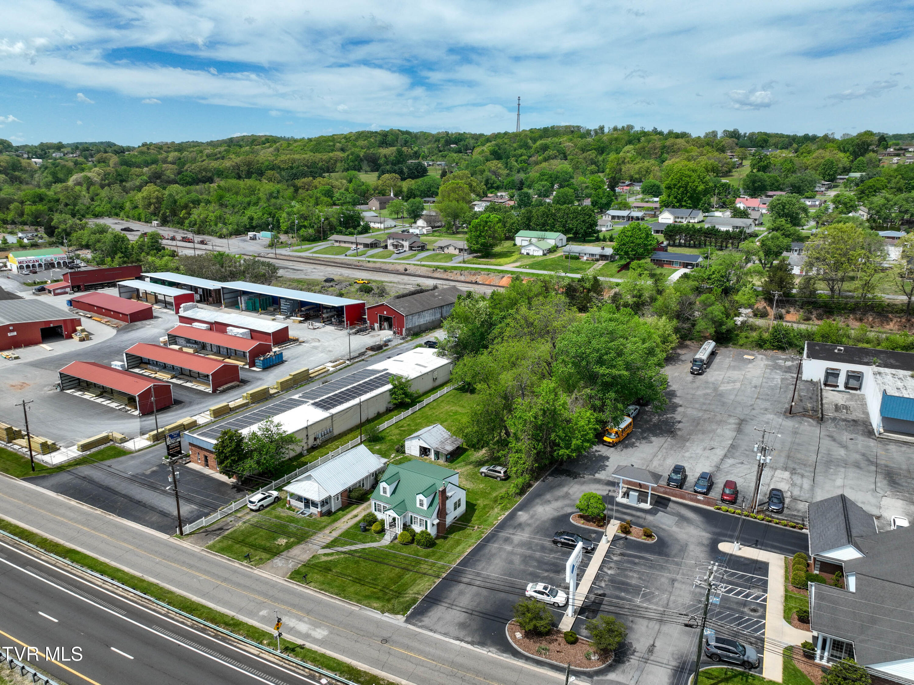 200 & 202 West Main Street