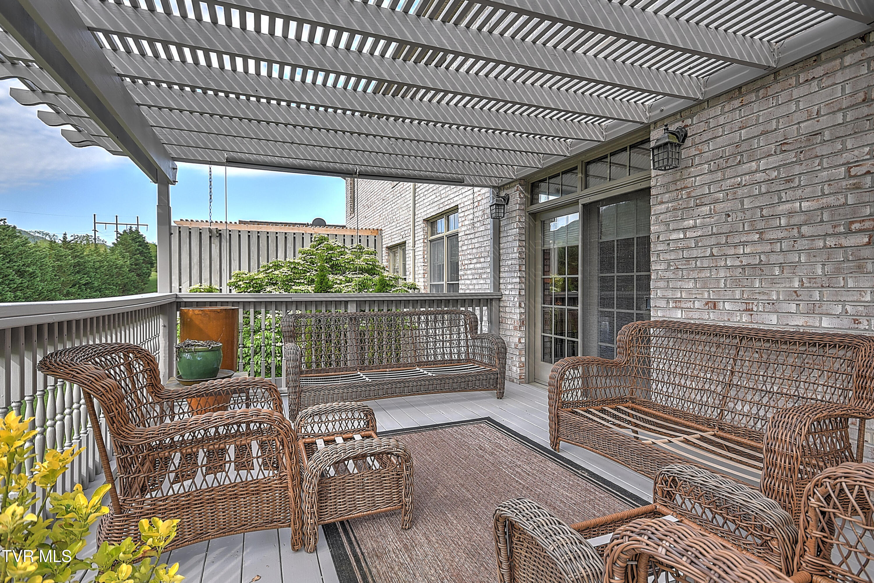 1911 Birchfield Pvt Court