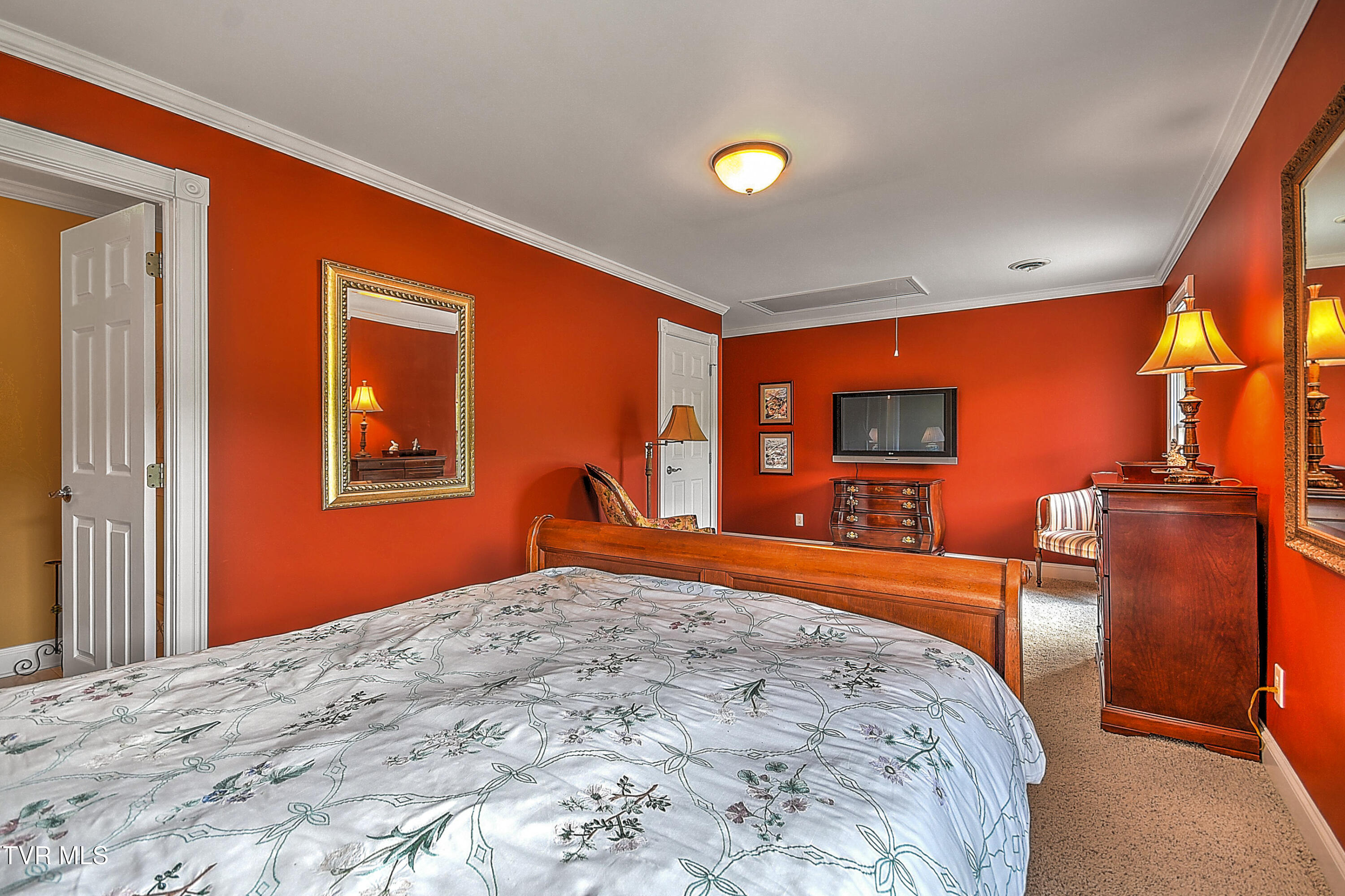 1911 Birchfield Pvt Court