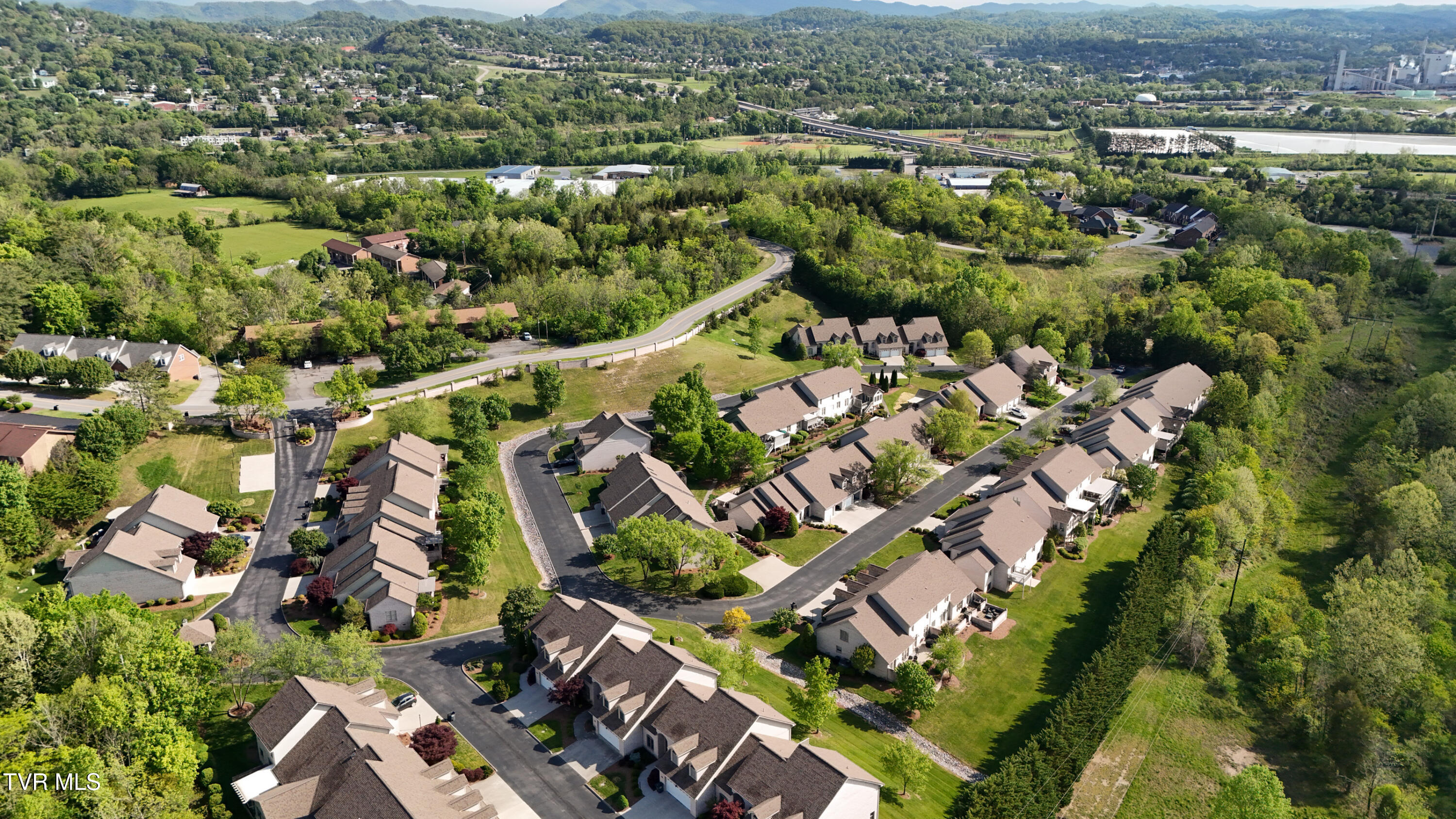 1911 Birchfield Pvt Court