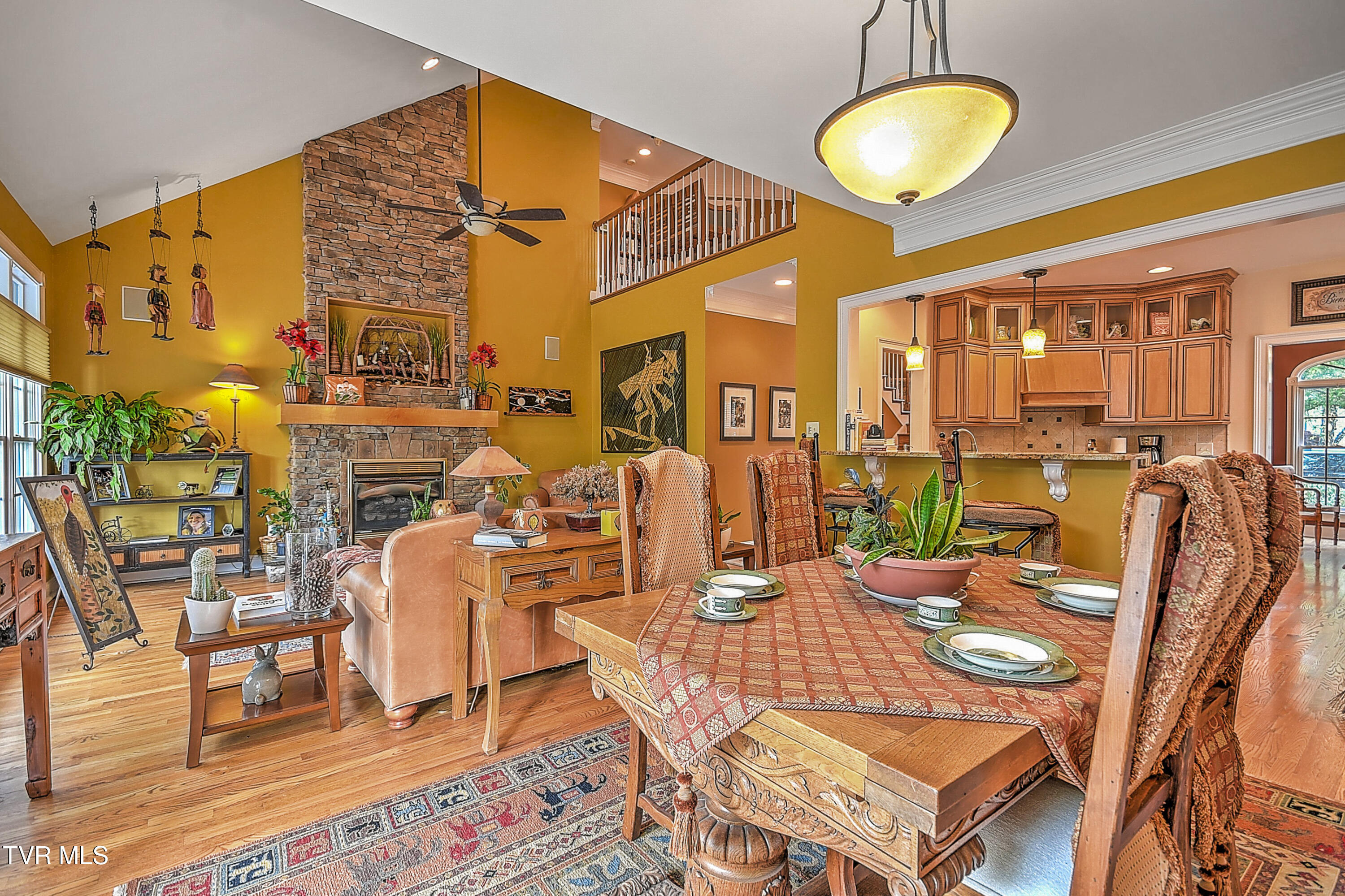 1911 Birchfield Pvt Court