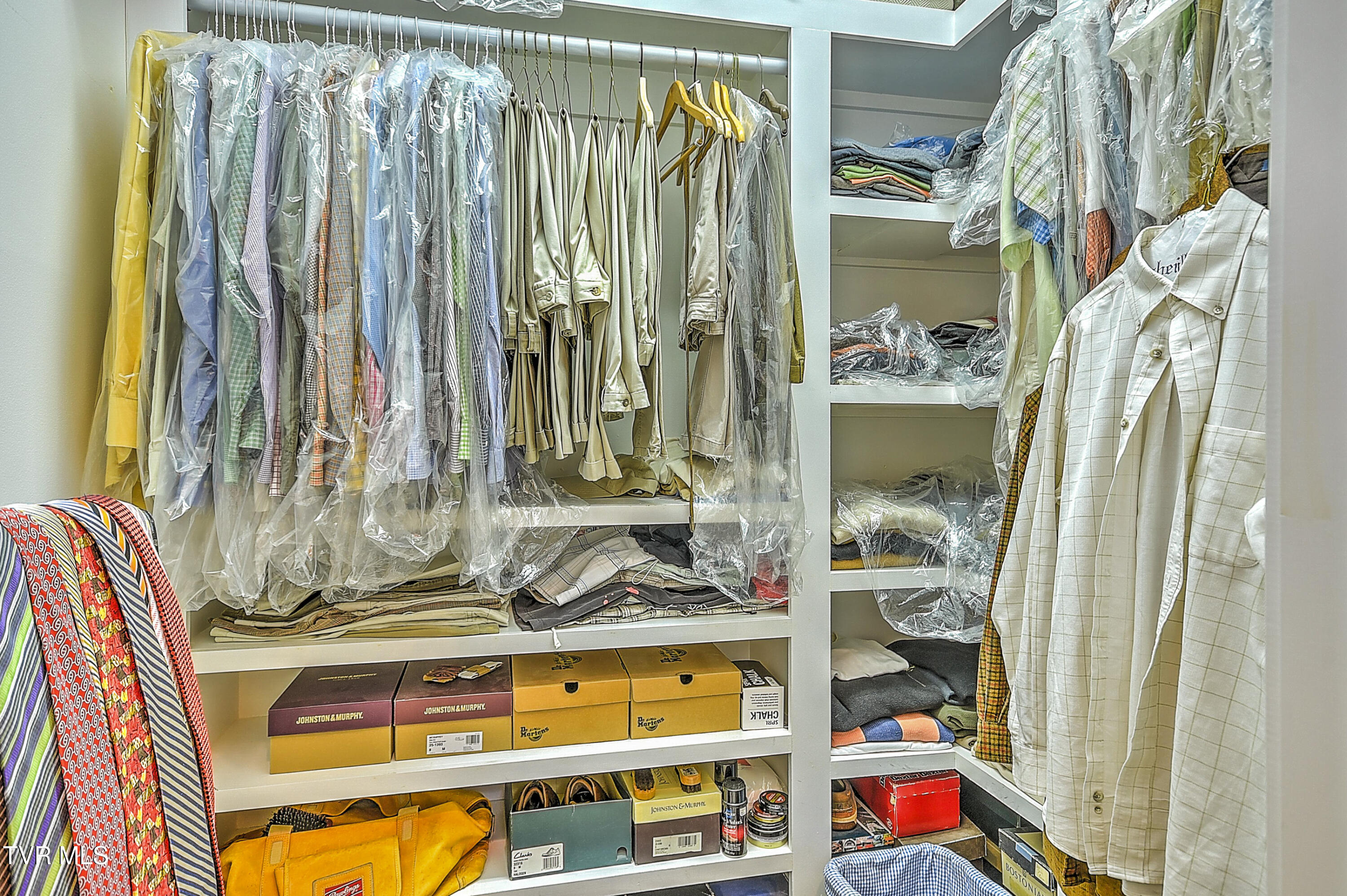 1911 Birchfield Pvt Court