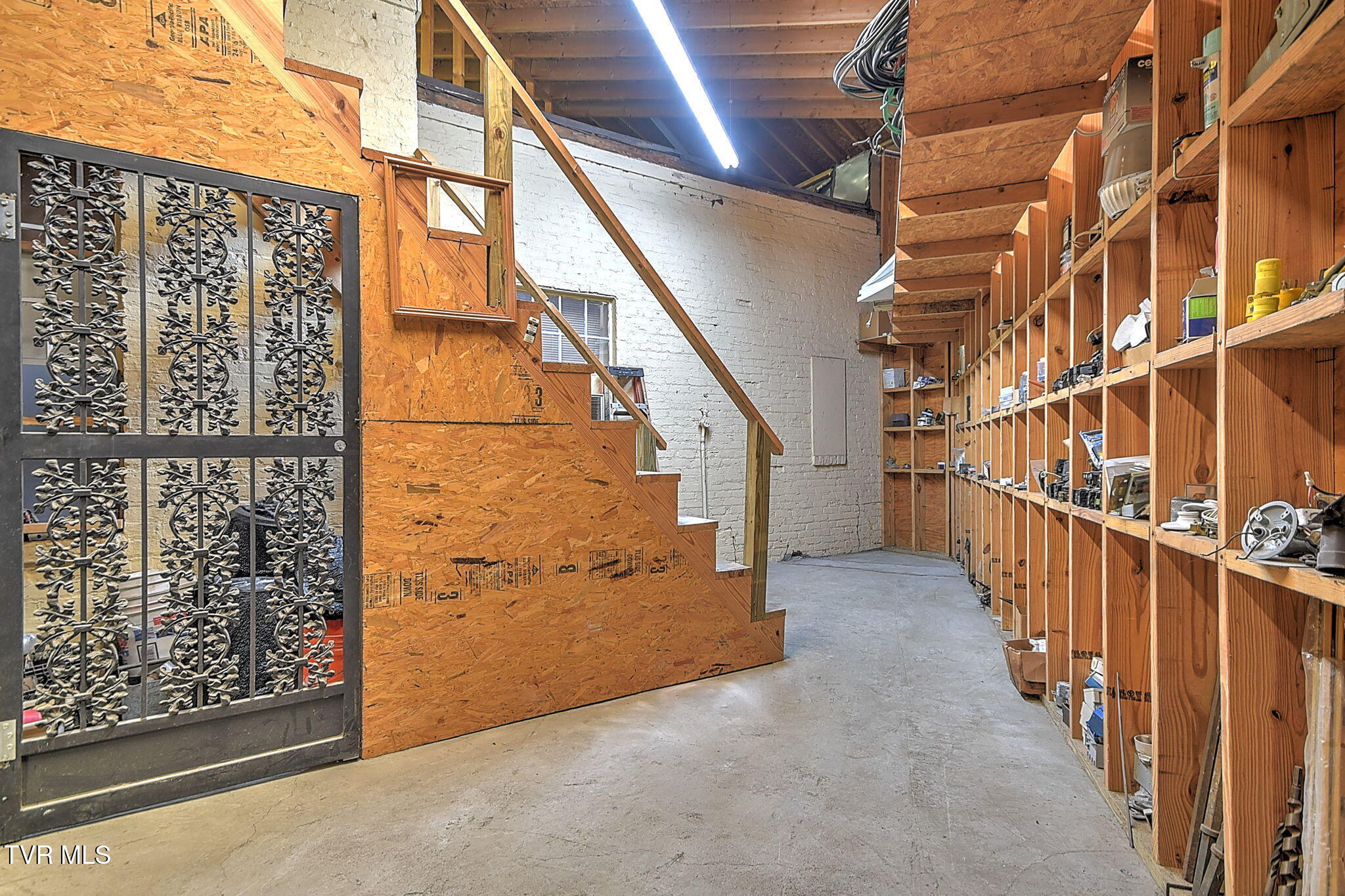 1100 East Center Street