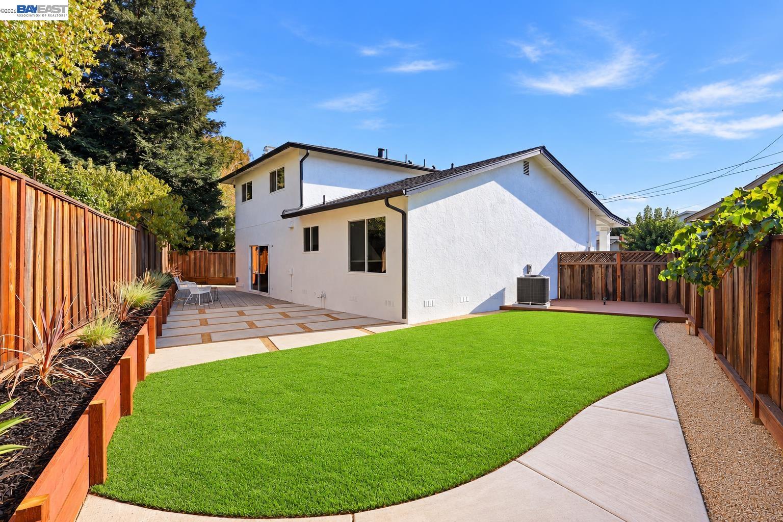 7065 Lancaster Ct
