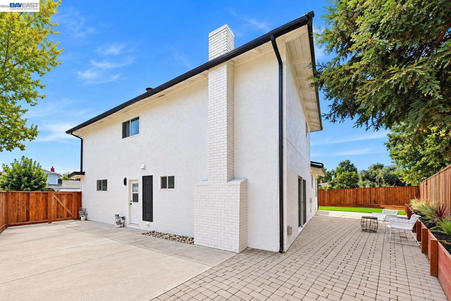 7065 Lancaster Ct