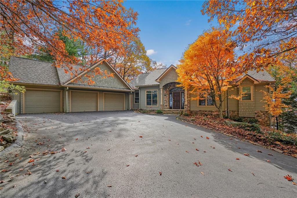 132 Sanderlin Mountain Drive S