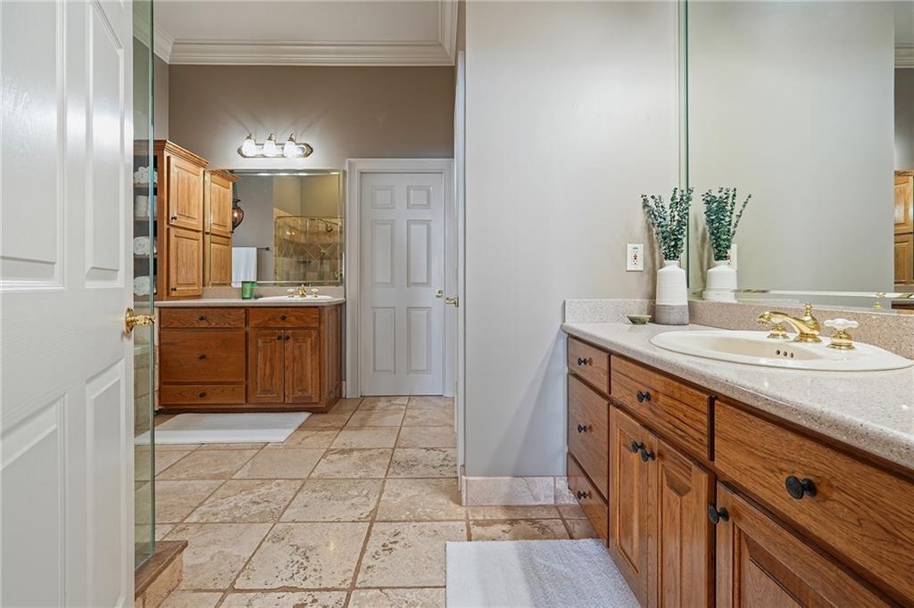 132 Sanderlin Mountain Drive S