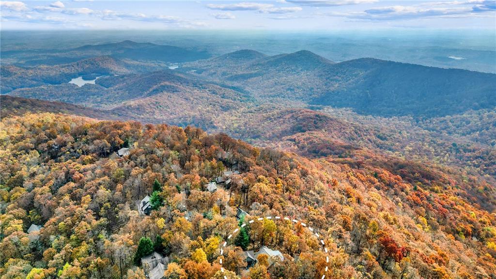 132 Sanderlin Mountain Drive S