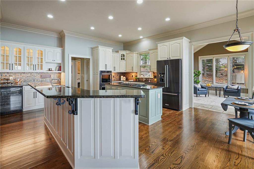 132 Sanderlin Mountain Drive S